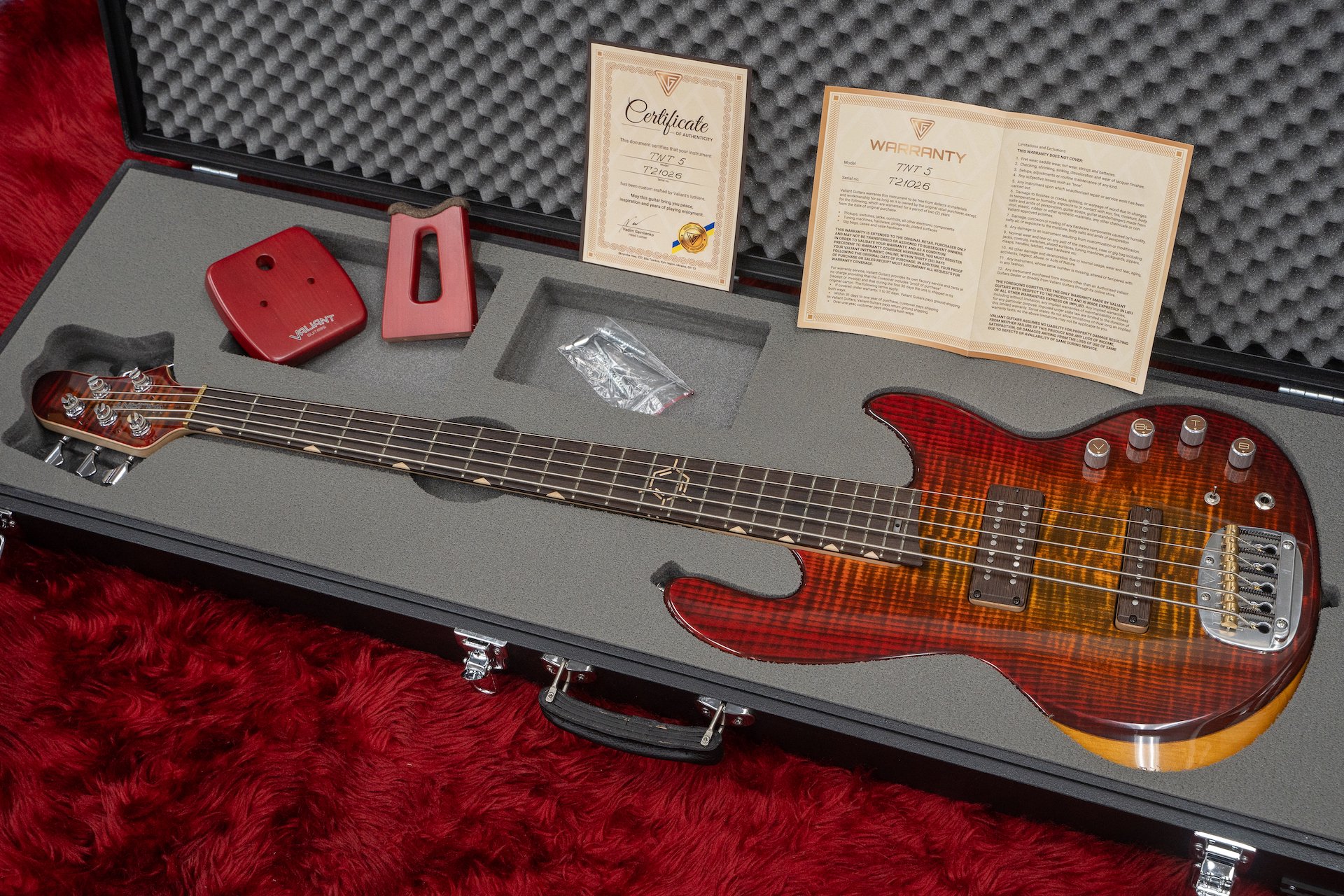 used】Valiant Guitars / TNT5 Red Tiger #T21026 4.115kg【横浜店
