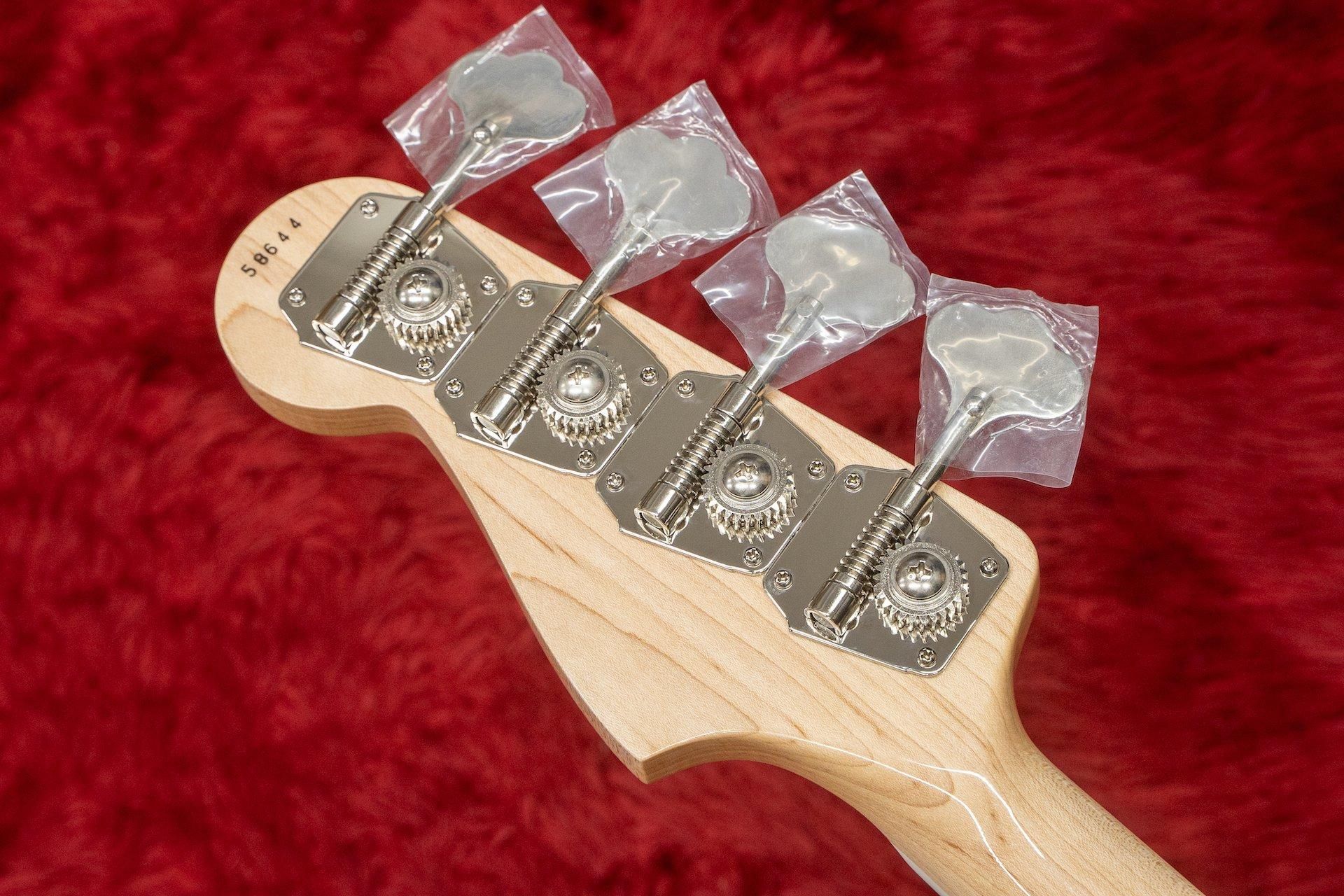 ベース Moob JB-4A Moon JB4A 4-String Electric Bass (1995