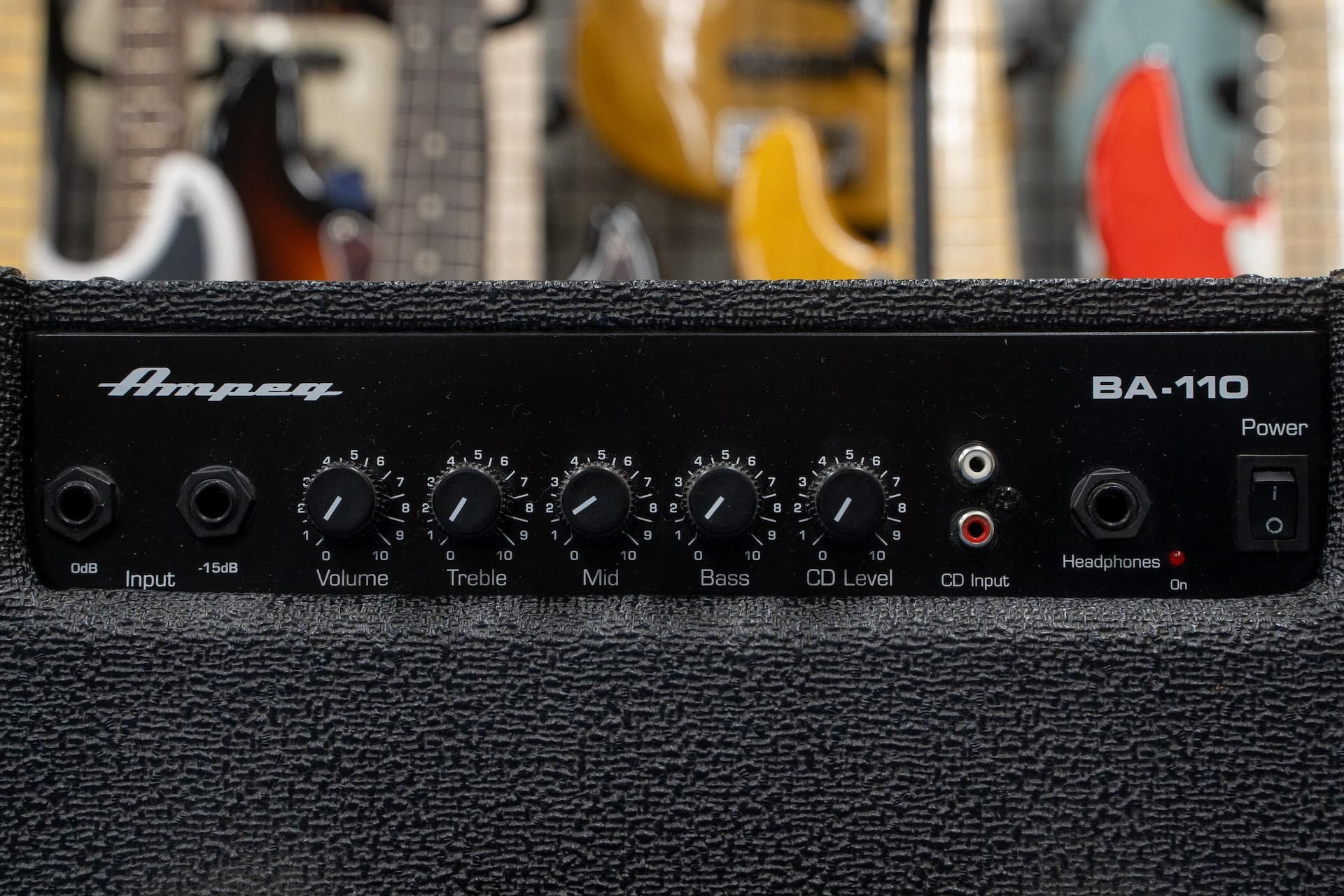 used】Ampeg / BA-110【GIB横浜】 - Geek IN Box used】Ampeg / BA-110【GIB横浜】 - Geek IN Box