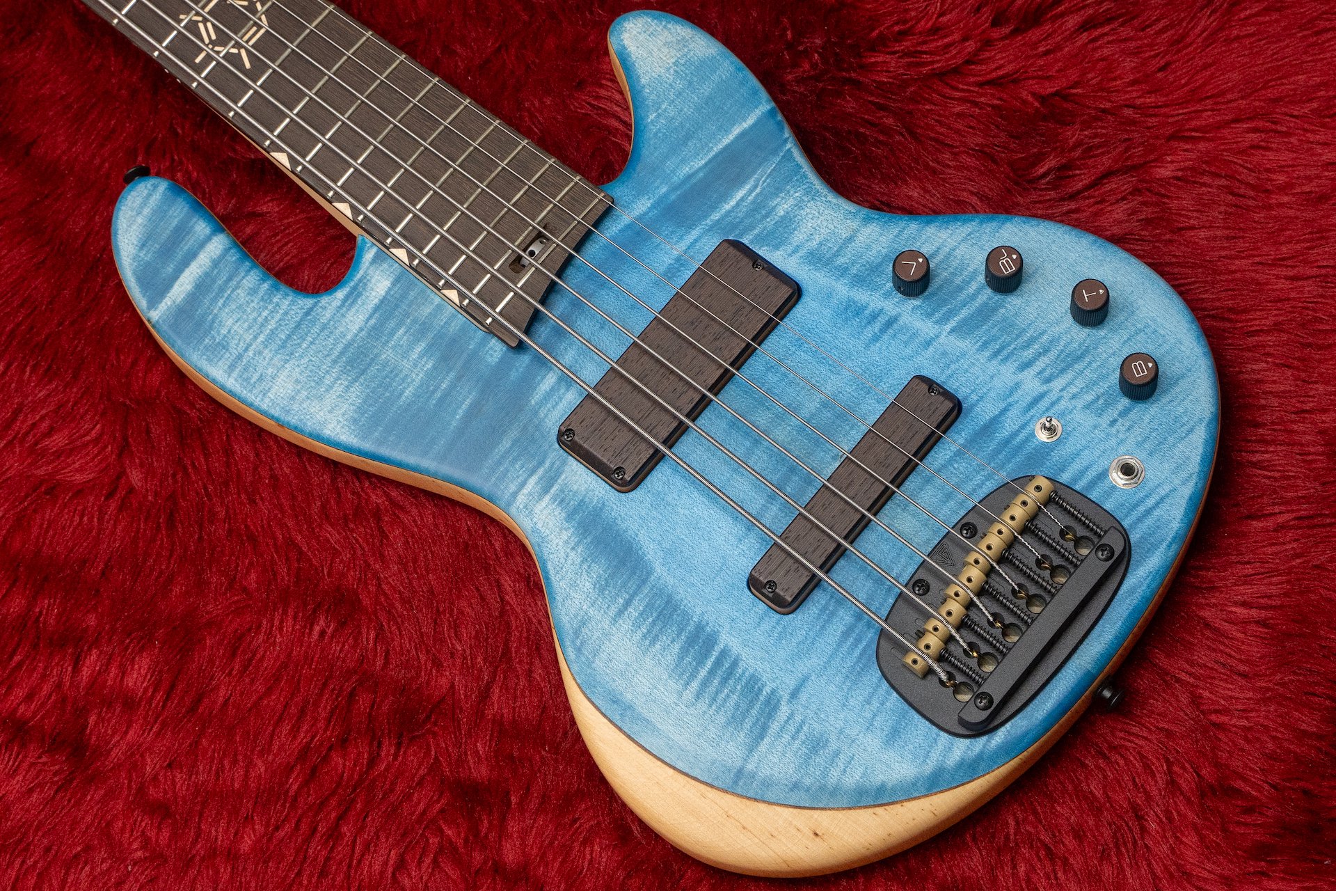 new】Valiant Guitars / TNT6 Sky Blue #T21031 4.315kg【GIB横浜