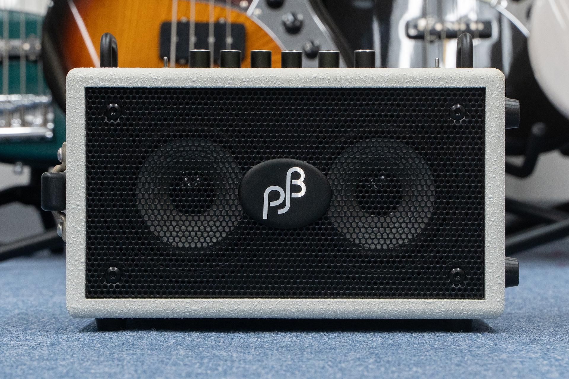 used】Phil Jones Bass / Double Four White【GIB 横浜】 - Geek