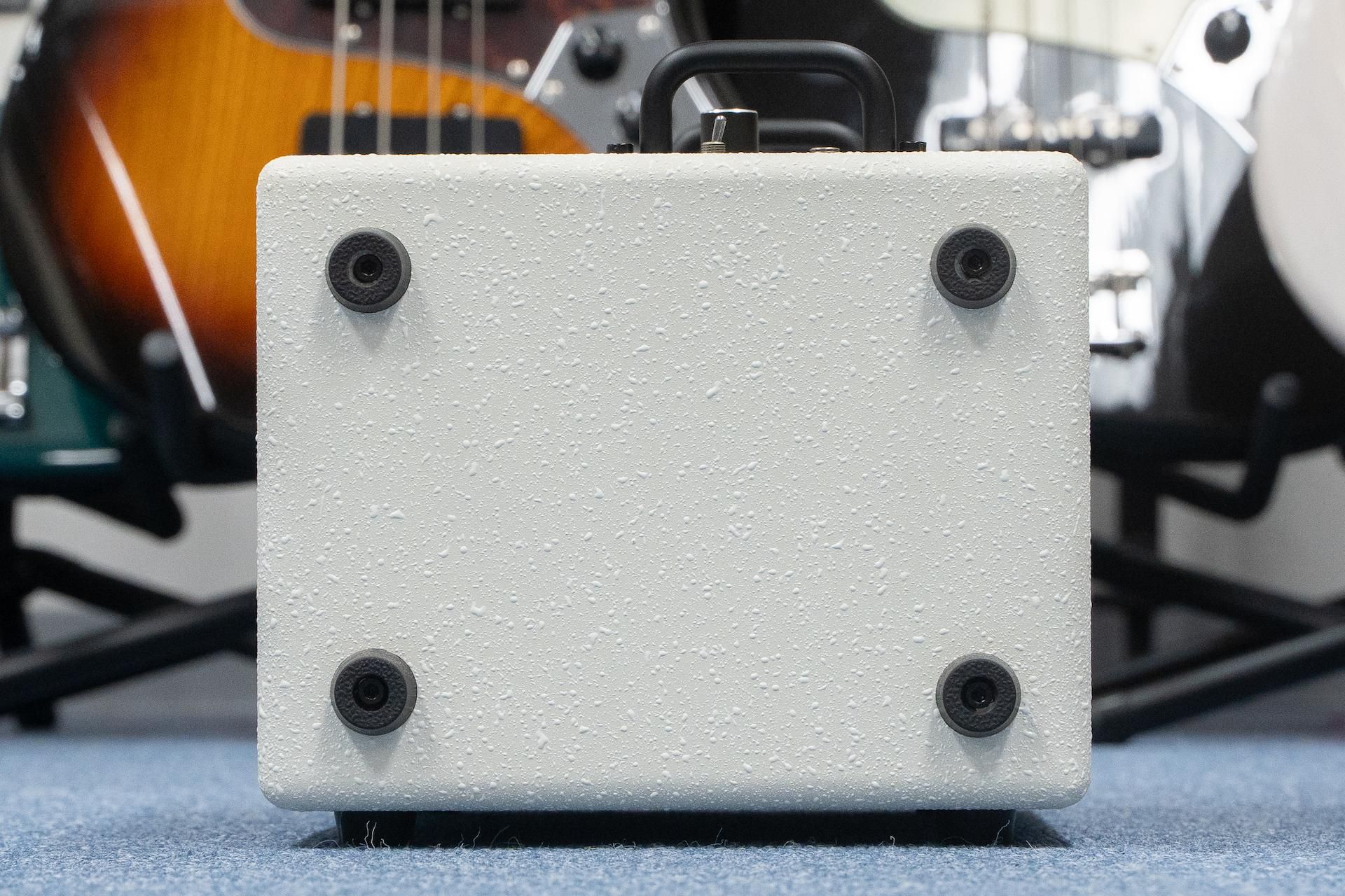 used】Phil Jones Bass / Double Four White【GIB 横浜】 - Geek IN Box