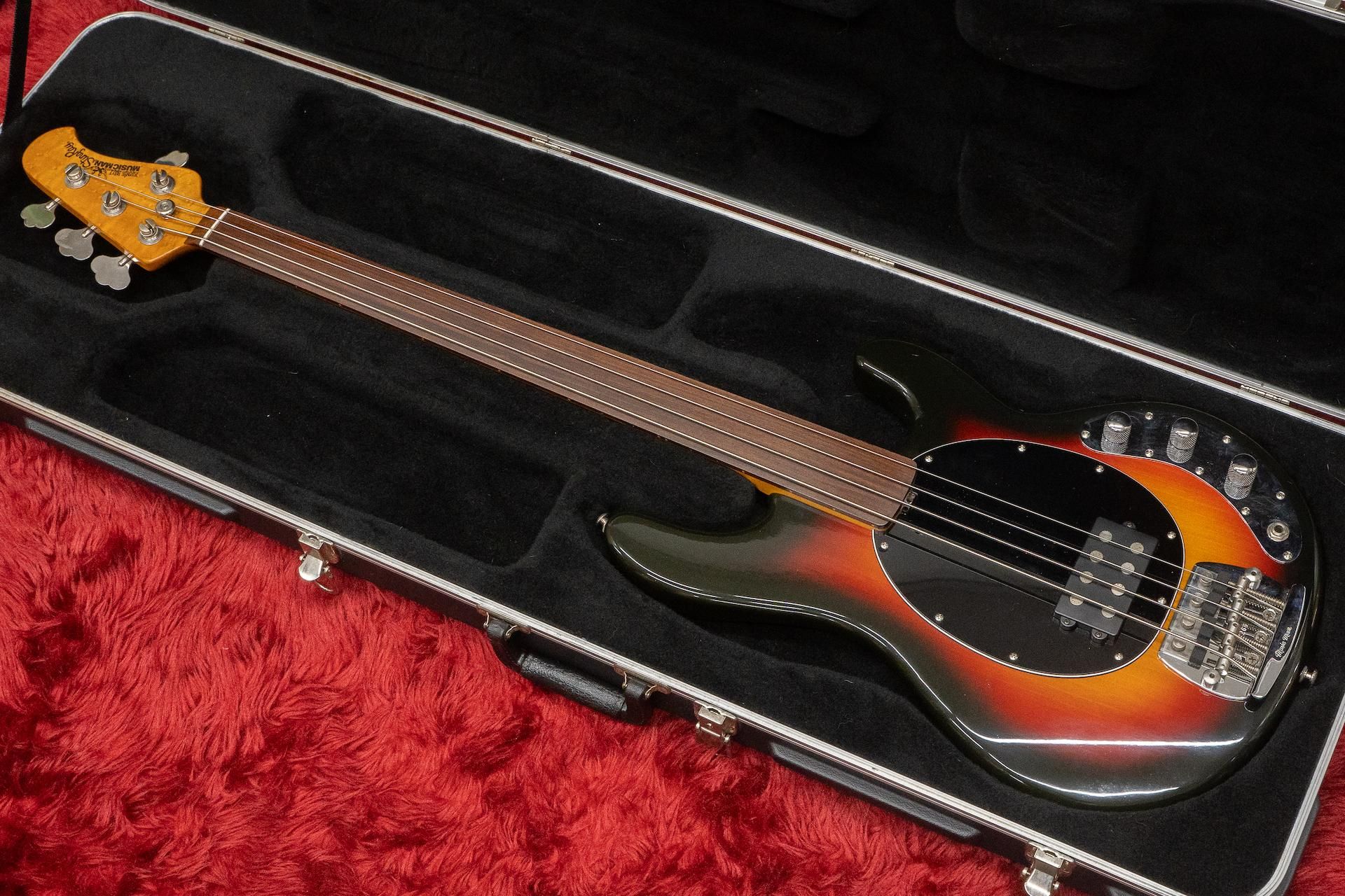 used】Ernieball Musicman / Stingray 4st FL #34266 4.37kg