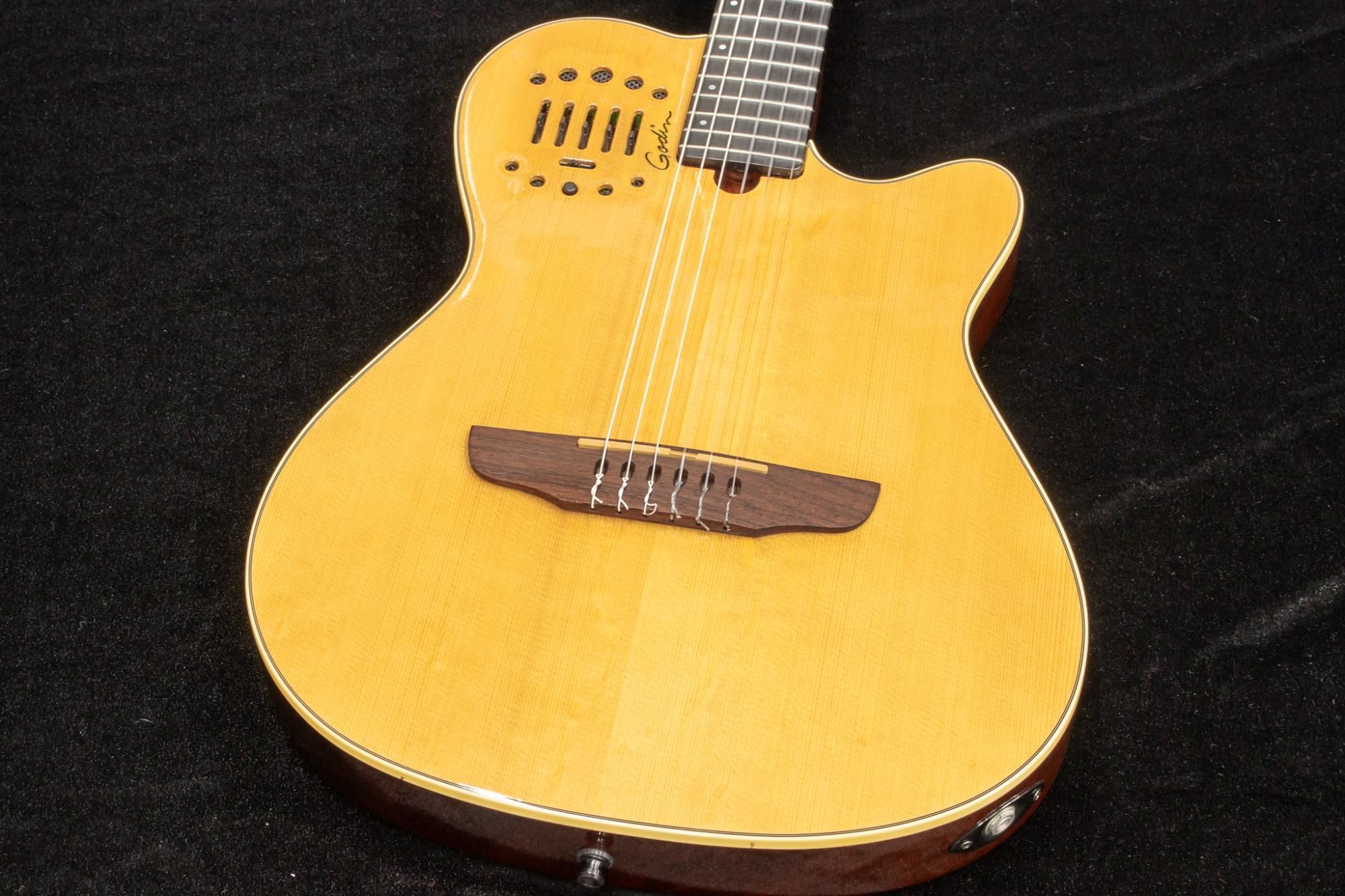 used】Godin / Multiac Nylon Duet Ambiance #12205126 3.11kg