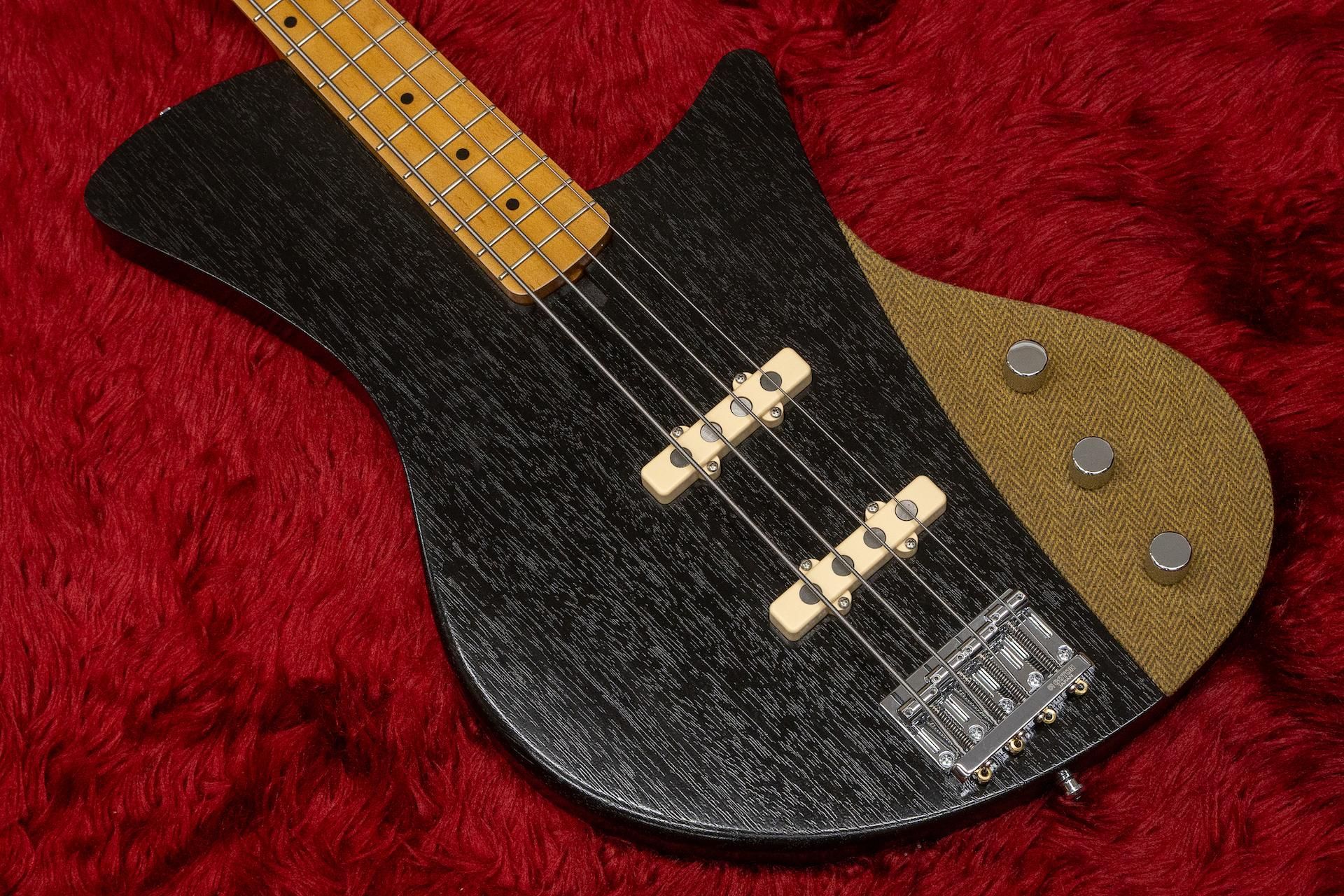 ベース Bass Guitar new】Ulrich Bass Design / Retro57 J 4 string bass 3.44kg