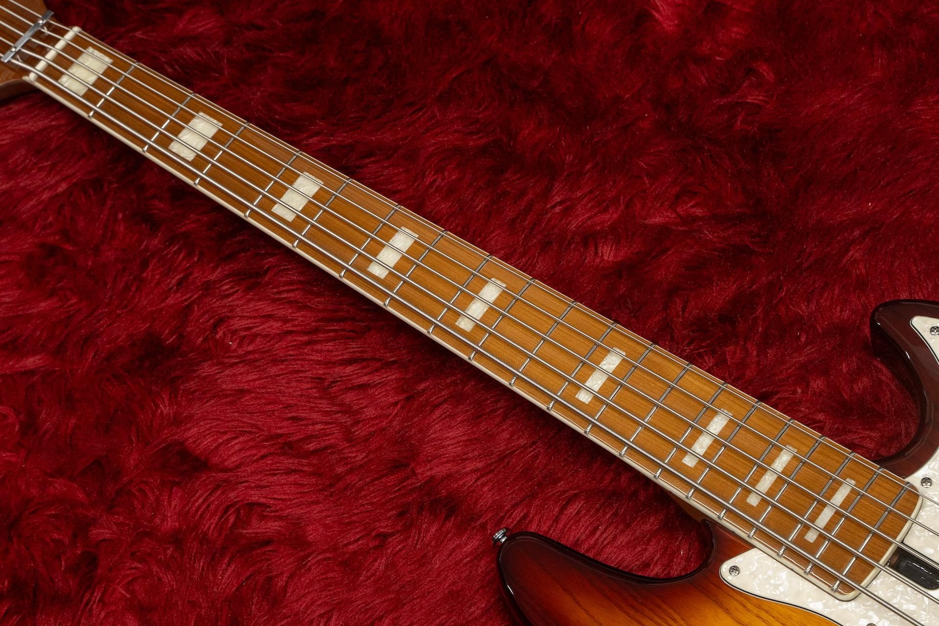 MARUSZCZYK JAZZUS 5弦ベース Maruszczyk Instruments - From Player