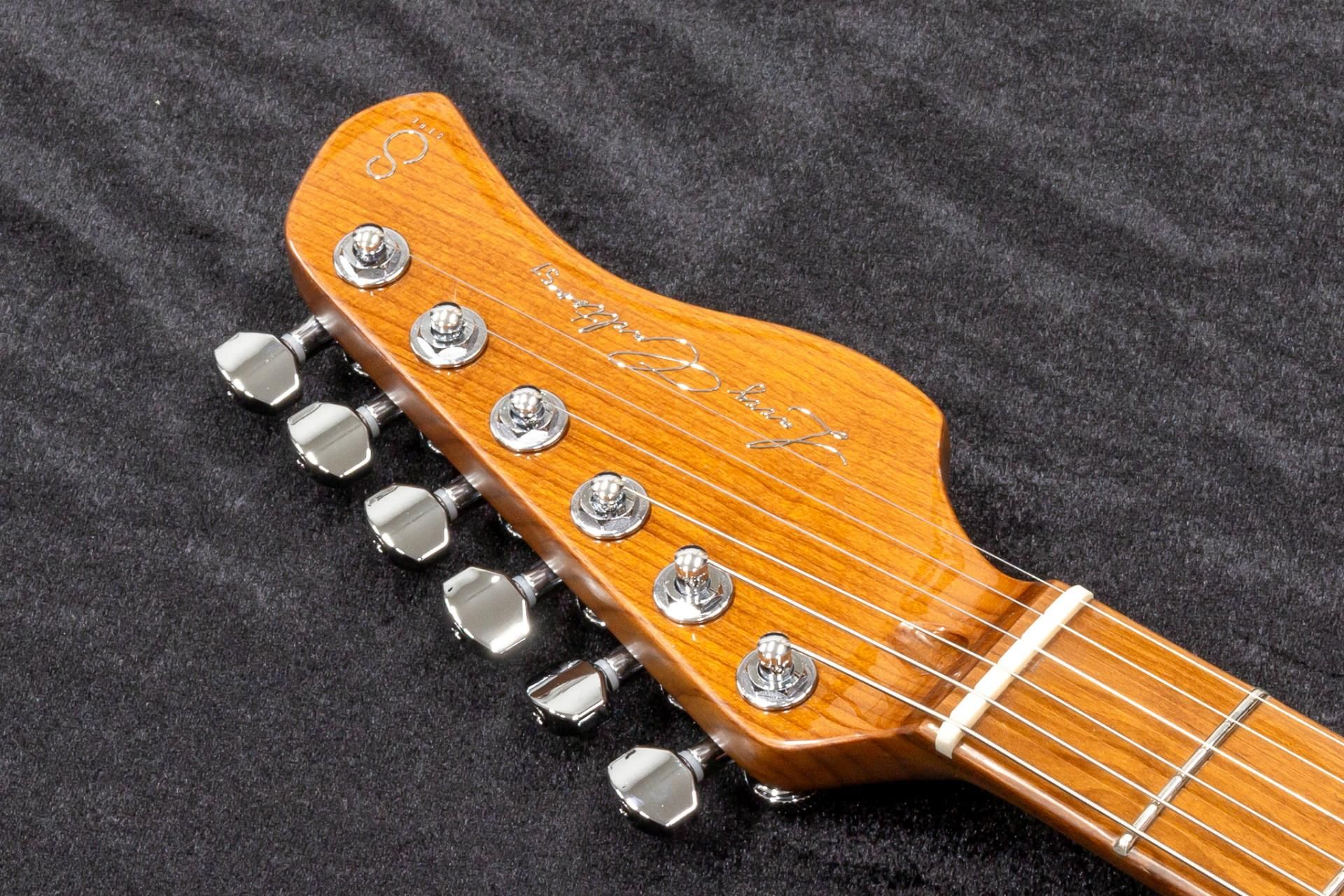 SIRE S7 FM 煮詰まっ 美品 ストラトキャスター 送料込