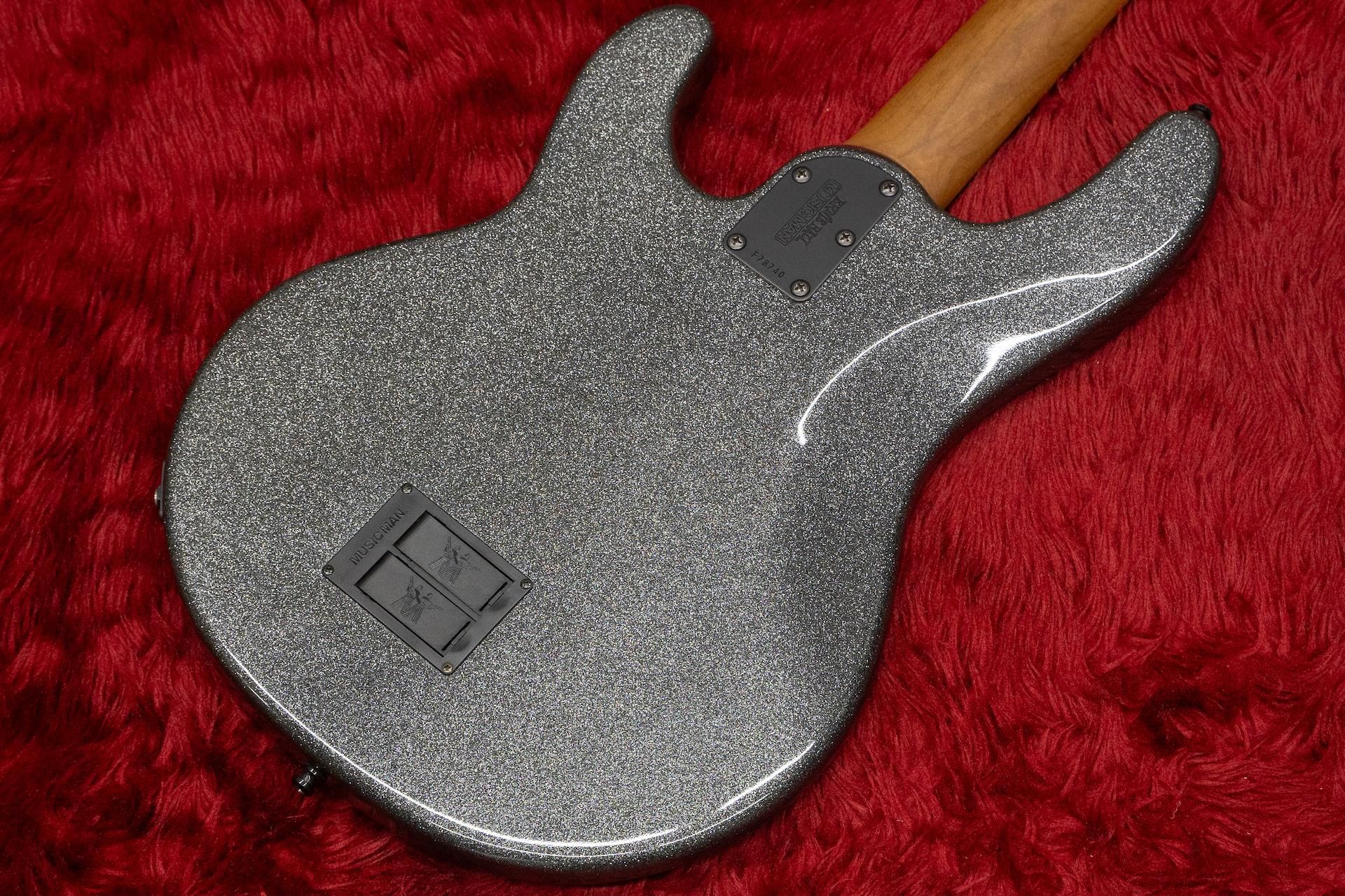 ERNIEBALL Sting Ray Special （純正ハードケース付） ERNIEBALL Sting Ray Special （純正ハードケース付） StingRay