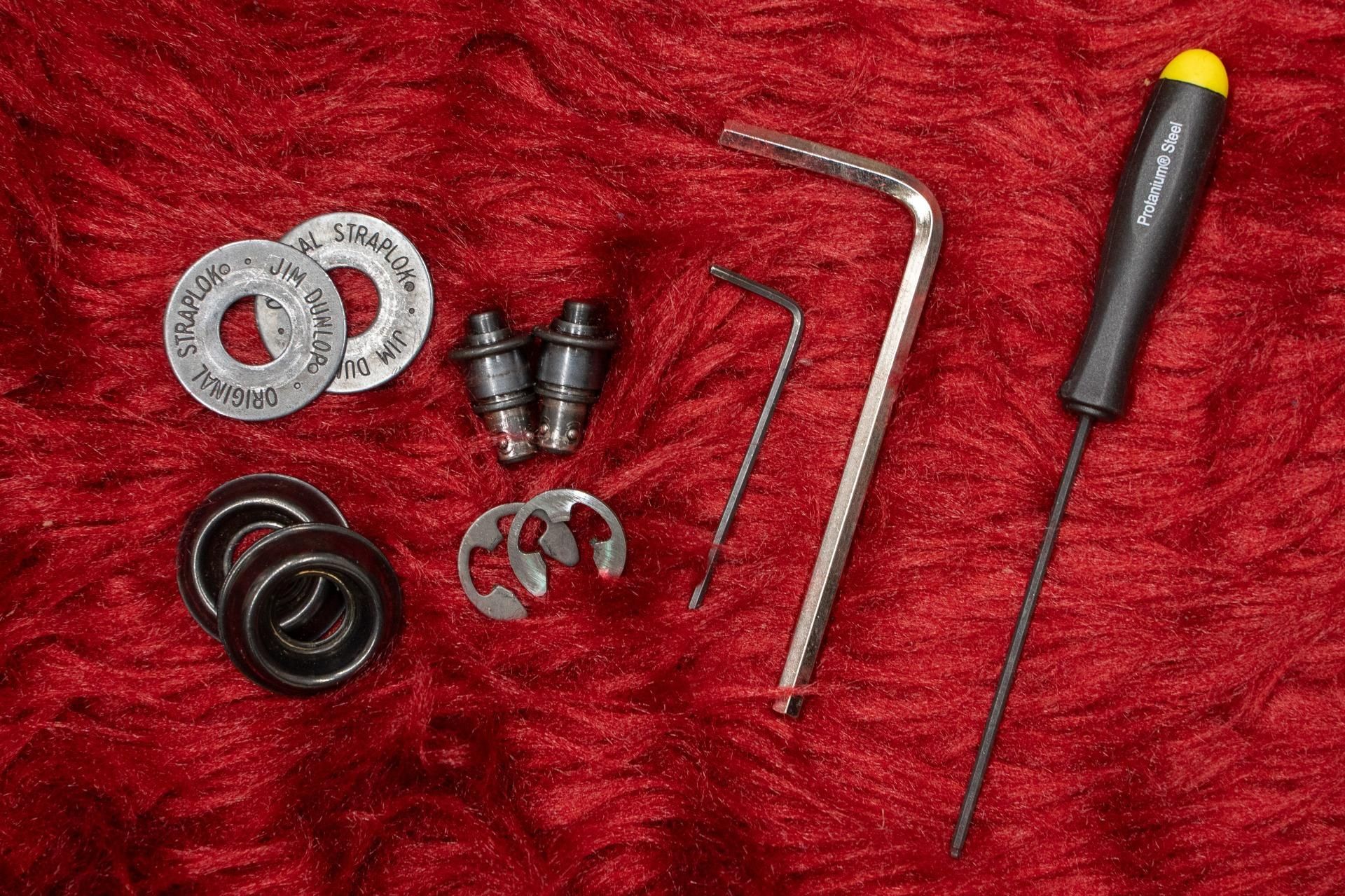 used】Elrick Bass Guitars / Gold Series e-volution 4st #E3619 3.20