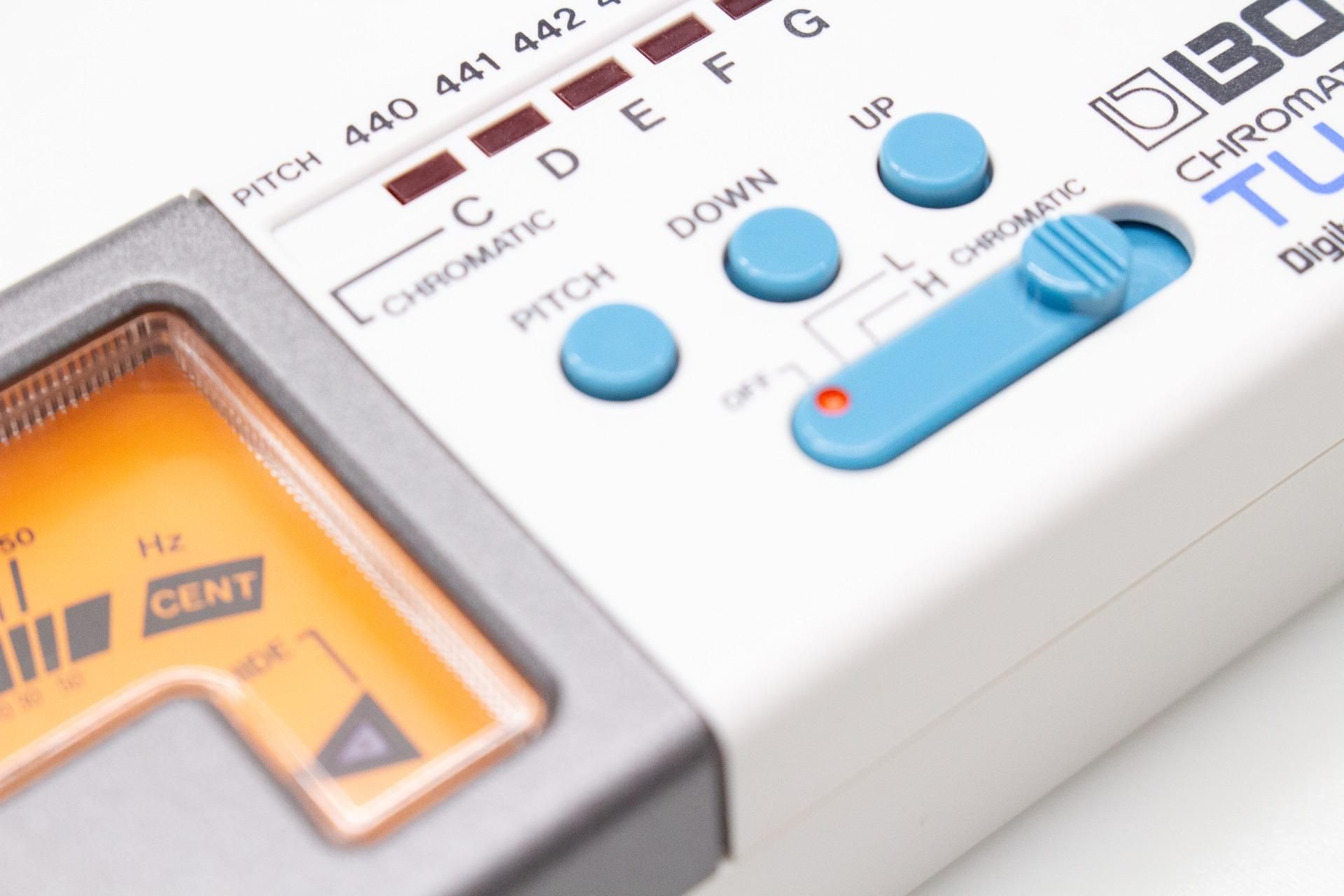 used】BOSS / TU-12H Chromatic Tuner 【GIB横浜】 - Geek IN Box
