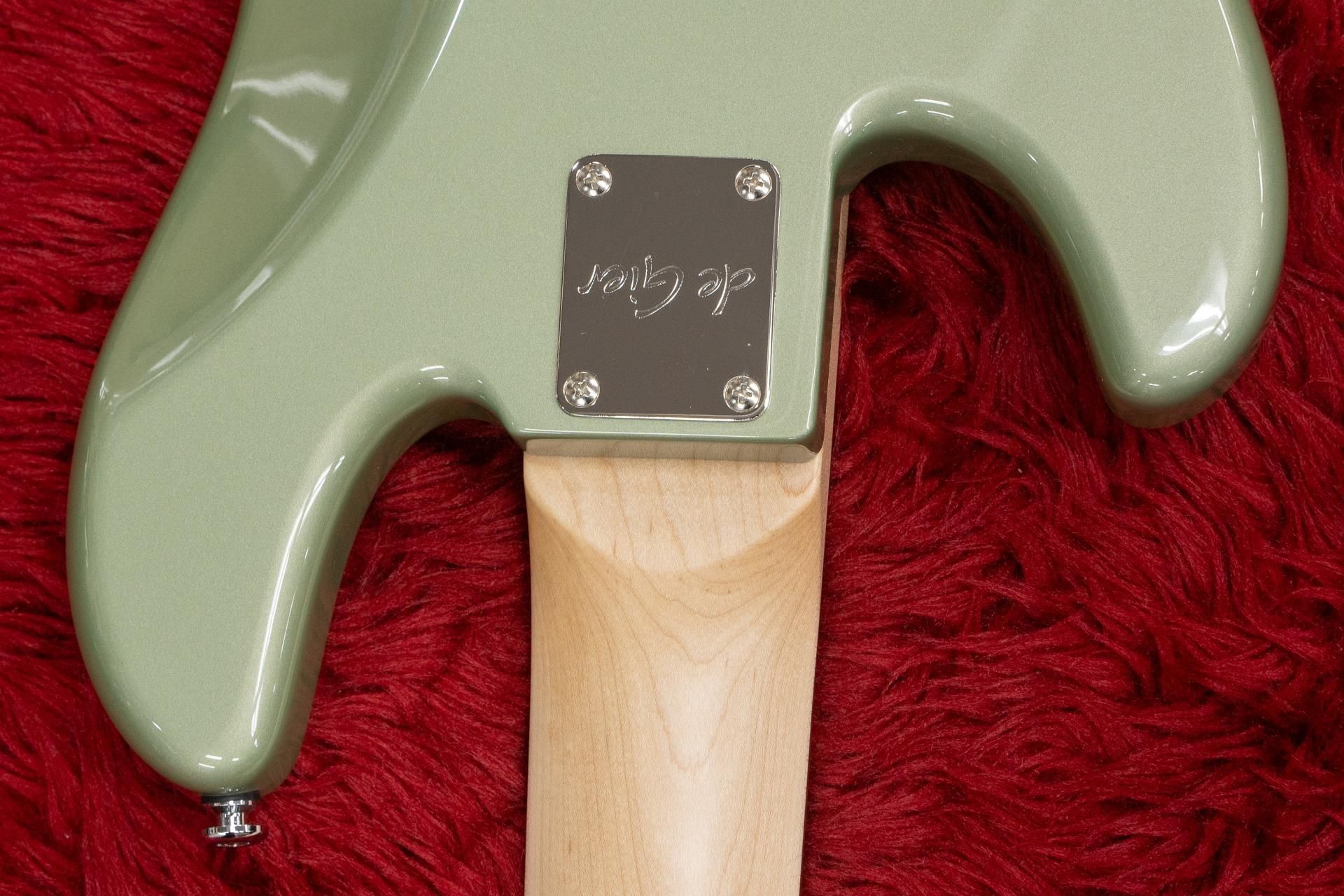 ベース De Gier Soulmate 5 MOD Soulmate 5 Moss Green – De Gier Guitars & Basses