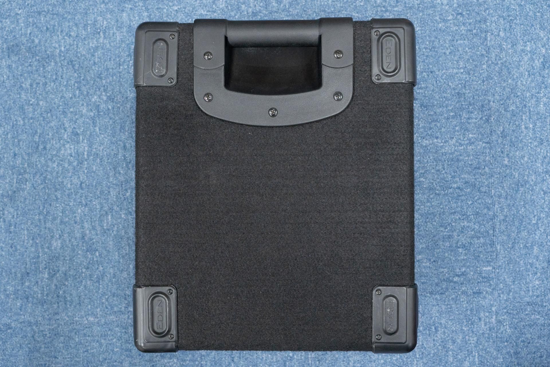 used】EDEN / EX1108 Bass Speaker Cabinet 300W 8ohms【GIB横浜