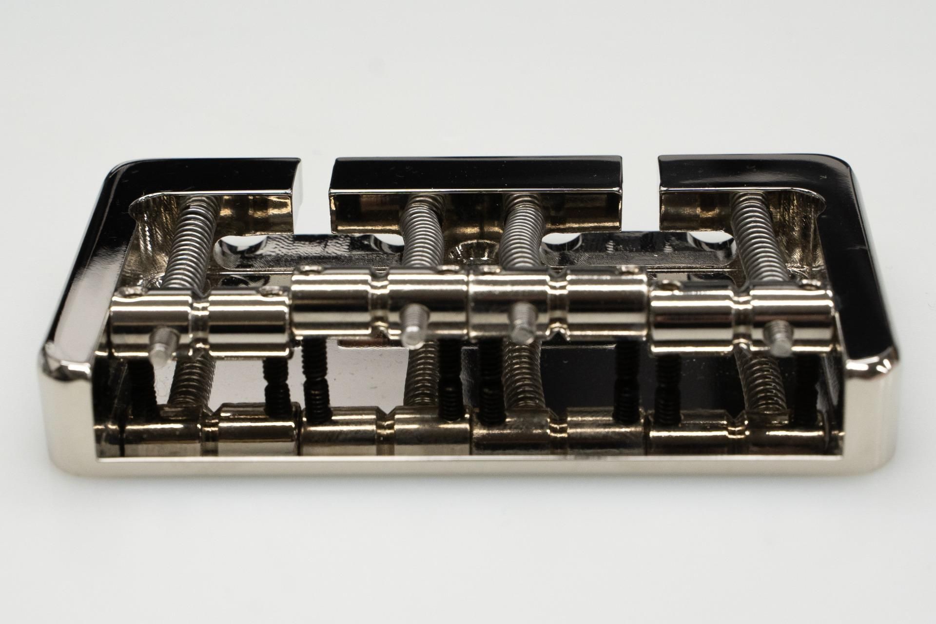 used】HIP SHOT / 4 String B Style Bass Bridge Aluminium FM1