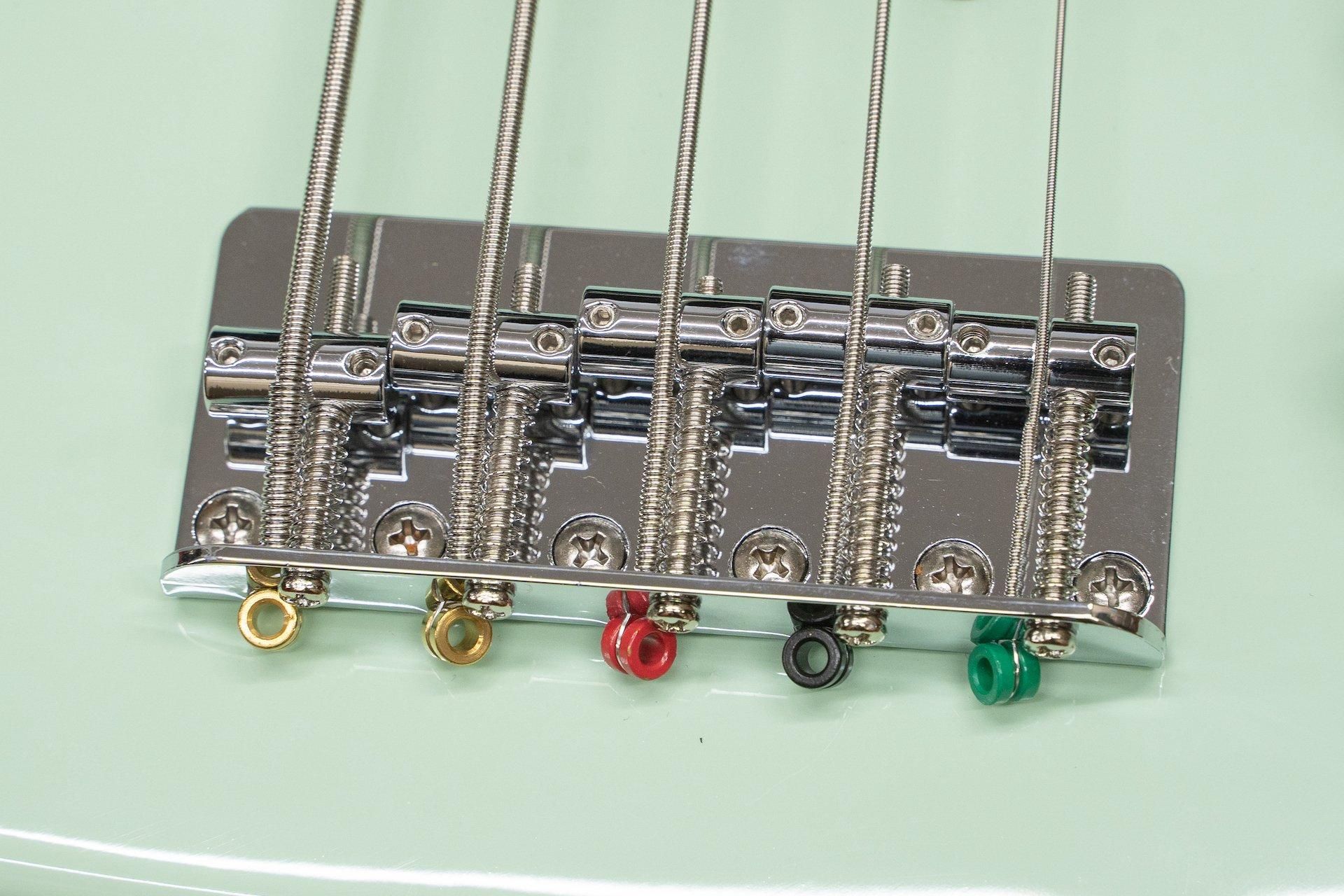 【最終値下げ】Markbass MB GV4ケース付き MB-JP-Modern-Black-4-GD-