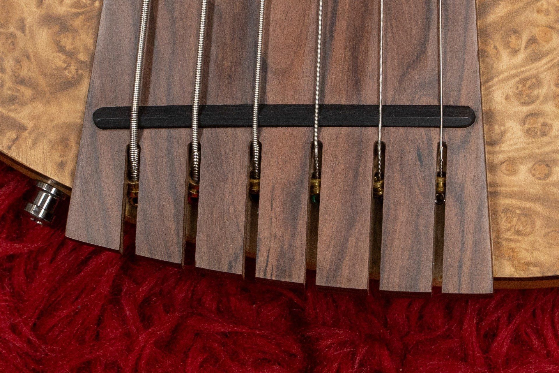ベース Stradi / Symphonette Mini 6 used】Stradi / Symphonette Mini 6 1.810kg【委託品】【GIB横浜