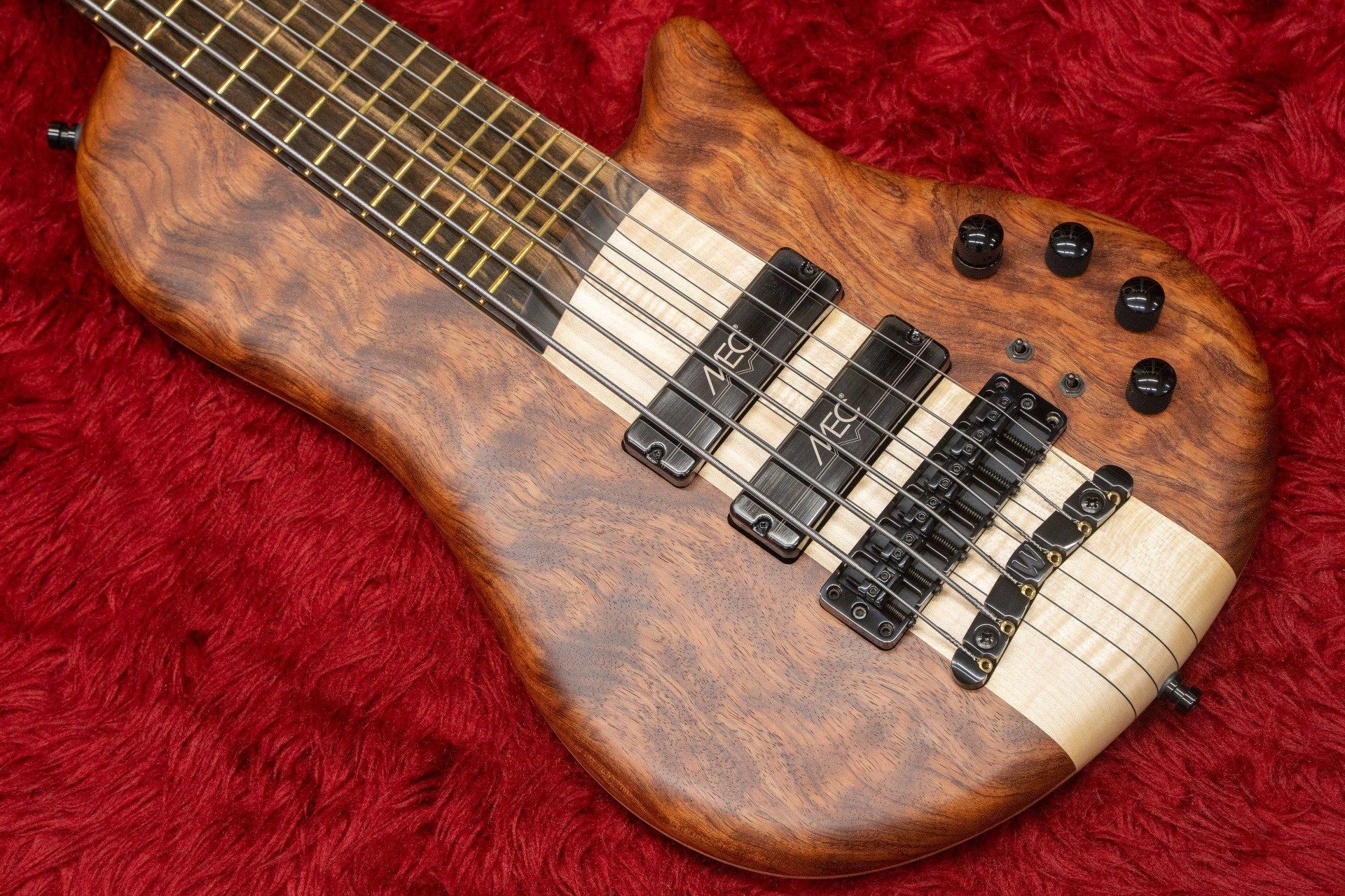 outlet】Warwick / CS Masterbuilt Thumb Bass NT Singlecut 6 outlet】Warwick / CS Masterbuilt Thumb Bass NT Singlecut 6