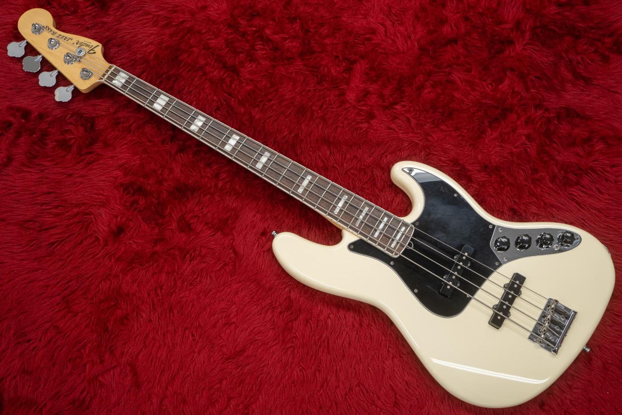 used】Fender / American Deluxe Jazz Bass N3 Olympic White used】Fender / American Deluxe Jazz Bass N3 Olympic White