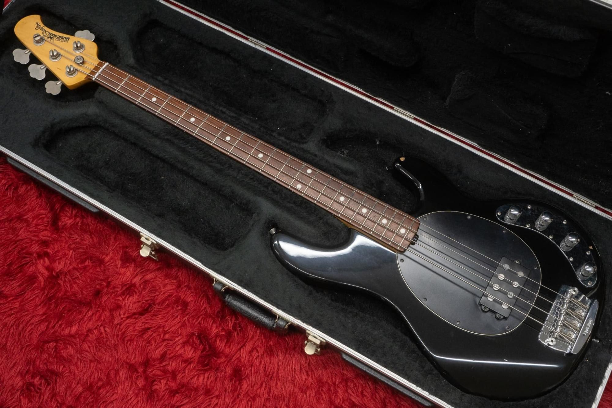 used】Ernie Ball Music Man / StingRay 4st 3EQ BLK 2001 4.15