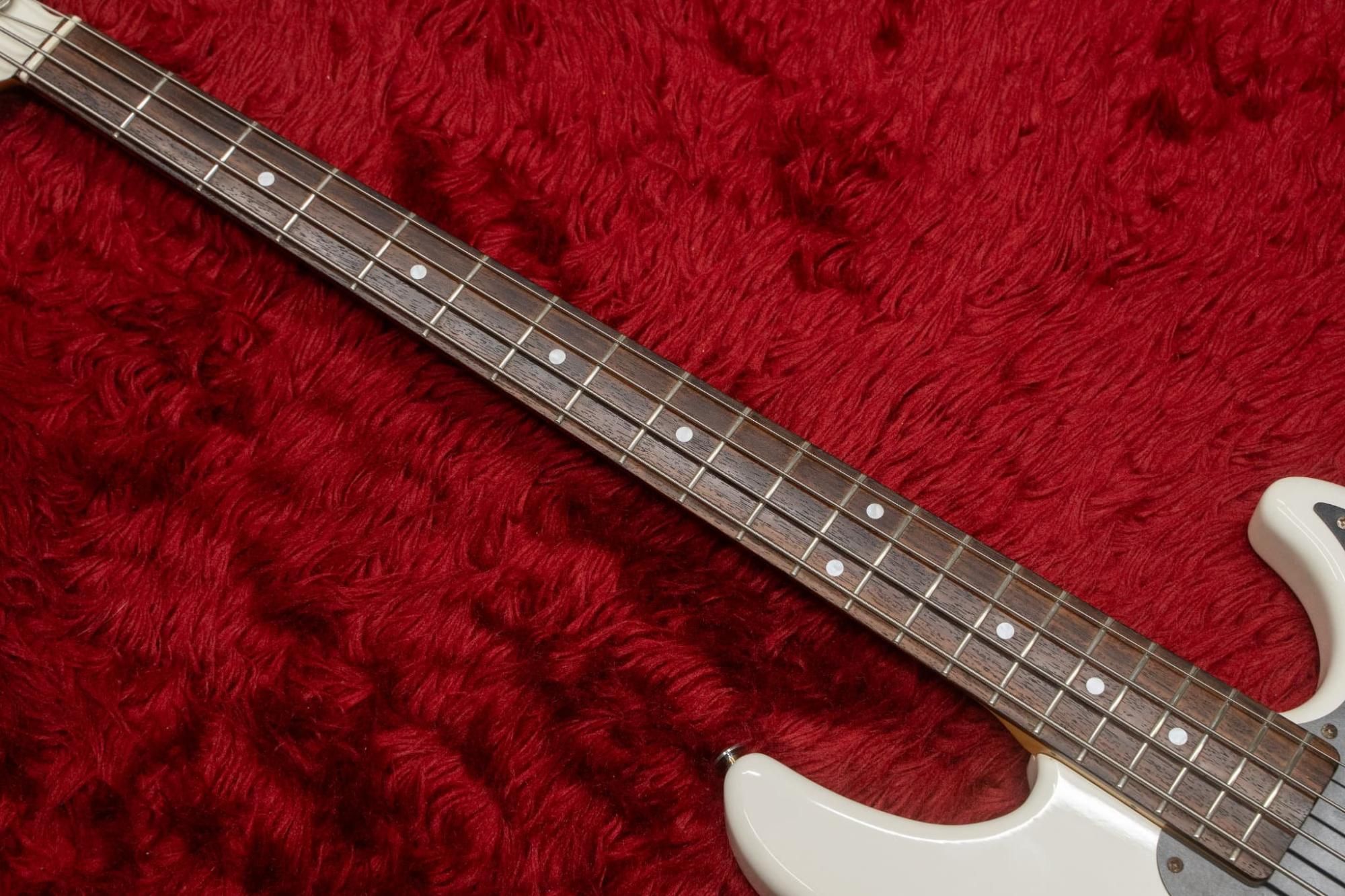 used】G&L / TRIBUTE CUSTOM SB-2 4.125kg #6050177【GIB横浜 used】G&L / TRIBUTE CUSTOM SB-2 4.125kg #6050177【GIB横浜