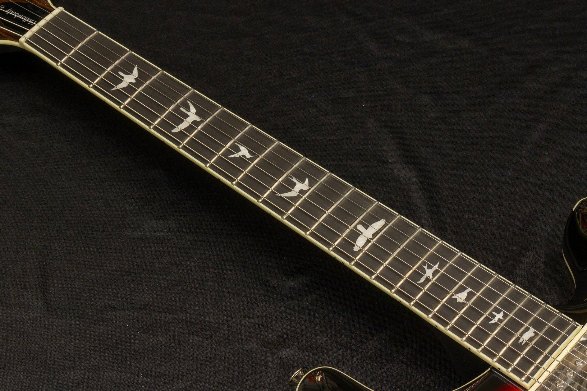new】PRS(Paul Reed Smith) / SE Hollowbody II Tricolor new】PRS(Paul Reed Smith) / SE Hollowbody II Tricolor