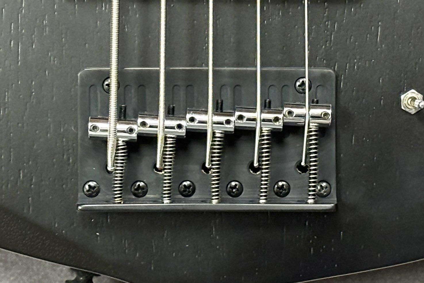 Sire m2-5st 純正ギグケース　値下げ交渉応じます Sire m2-5st 純正ギグケース 値下げ交渉応じます Amazon | Sire