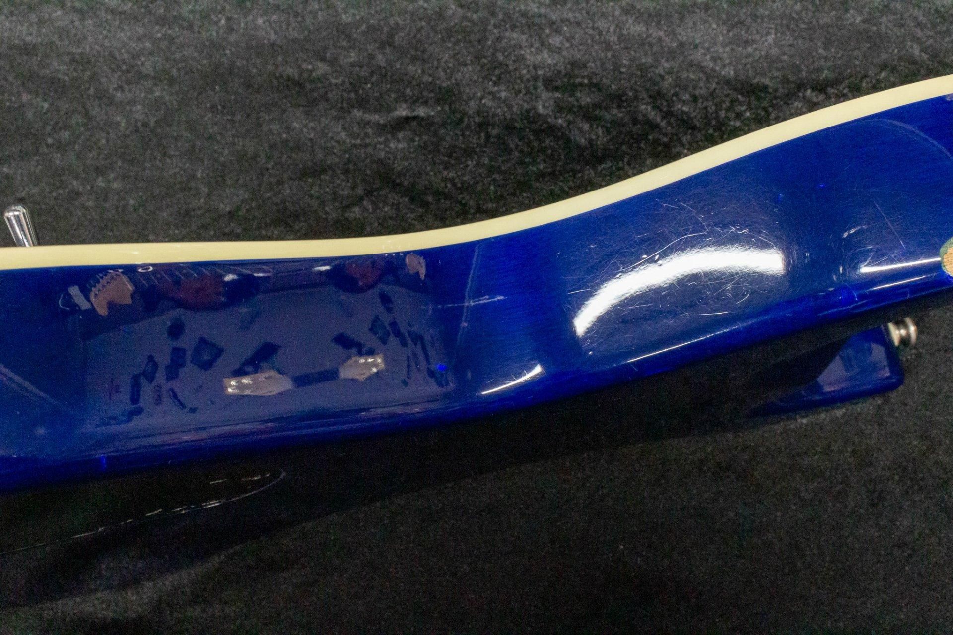 Ibanez エレキギター マーティ・フリードマンモデル ハードケース付き Ibanez エレキギター マーティ・フリードマンモデル ハードケース付き