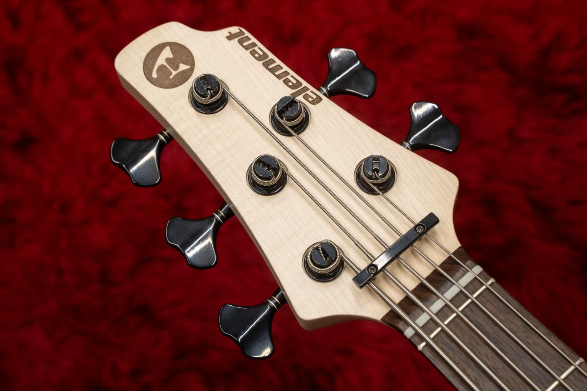 new】Element / The Element Bass Custom 5st White Passive 3.860kg