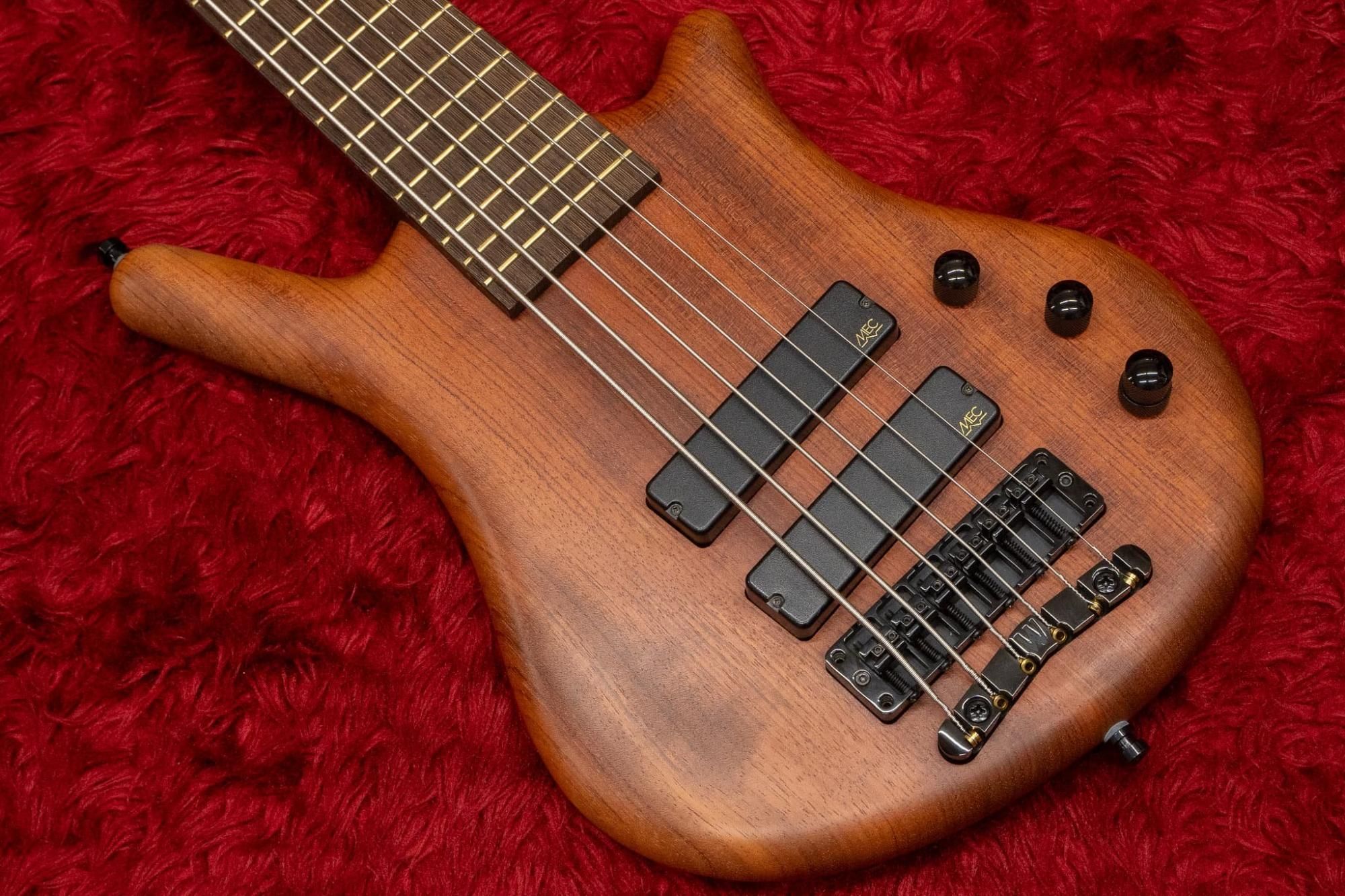 used】Warwick / Custom Shop Thumb BO 6-string Natural 2016