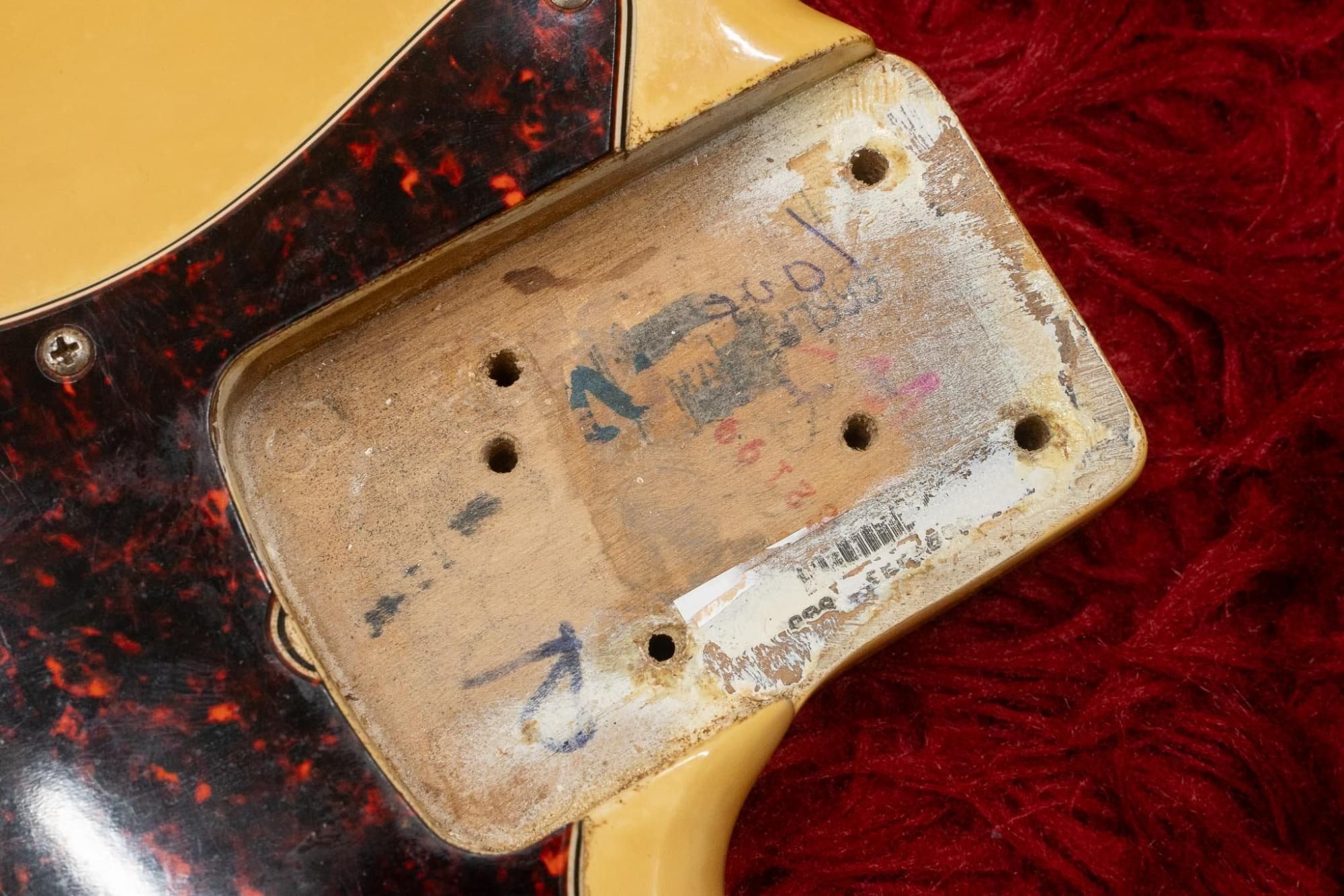 Fender American Vintage 62 Jazz Bass 99年 Fender JB-62 Jazz Bass Reissue CIJ Sunburst 1999 – Chicago