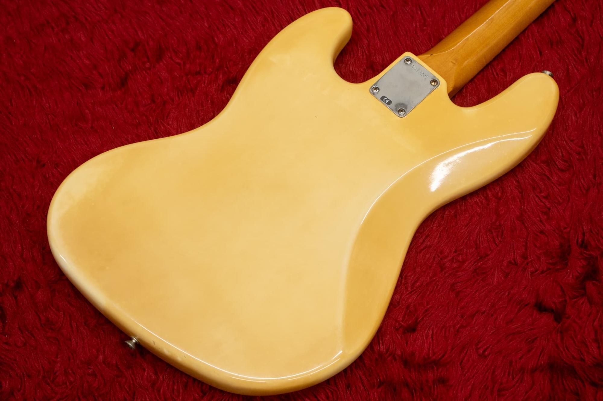 used】Fender / American Vintage 62 Jazz Bass OWT 1999 4.335kg