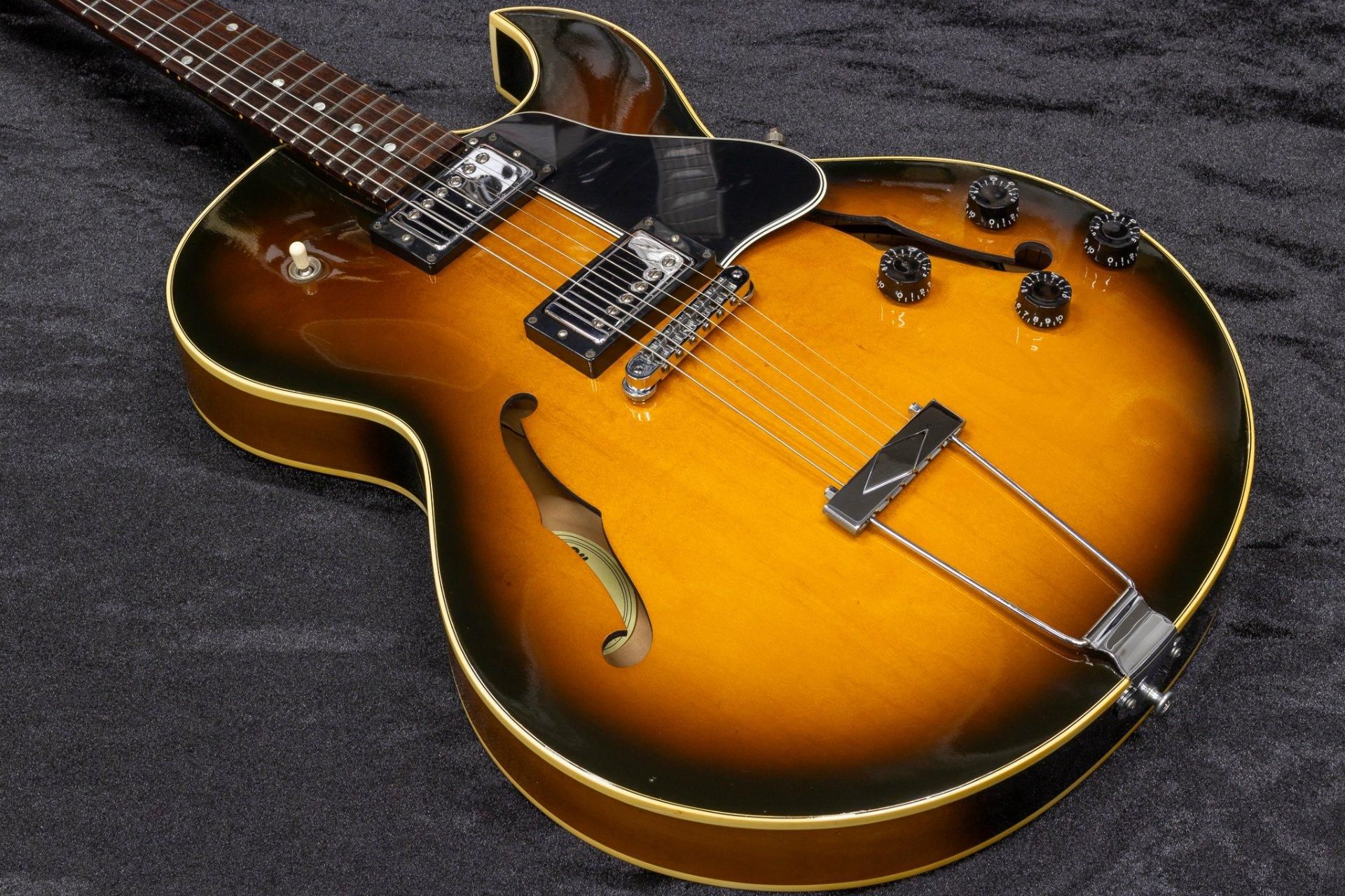 used】Gibson / ES-135 SB #02102707 3.73kg【TONIQ横浜 used】Gibson / ES-135 SB #02102707 3.73kg【TONIQ横浜