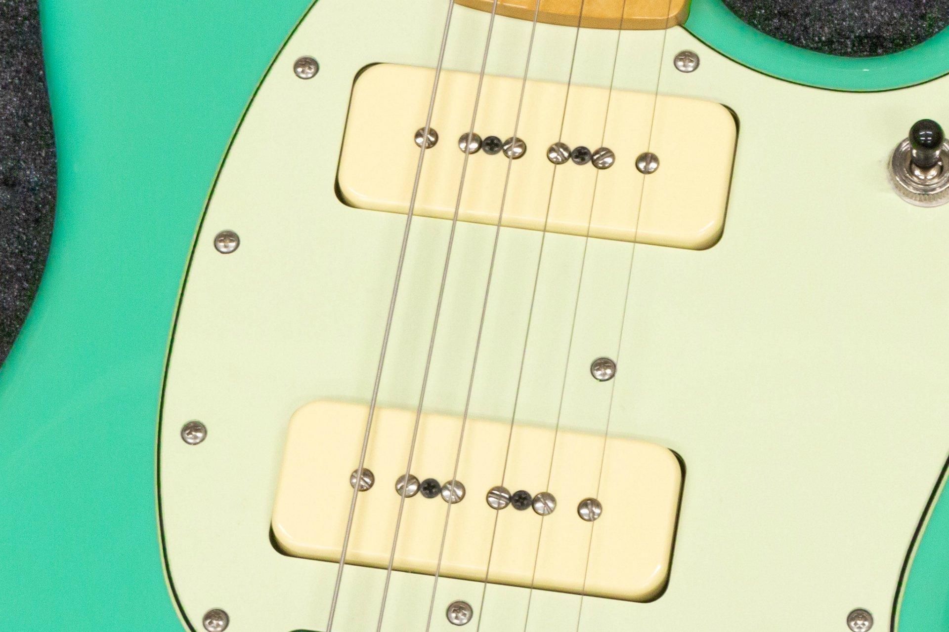 used】Fender / Player Mustang 90 Maple Fingerboard Seafoam used】Fender / Player Mustang 90 Maple Fingerboard Seafoam