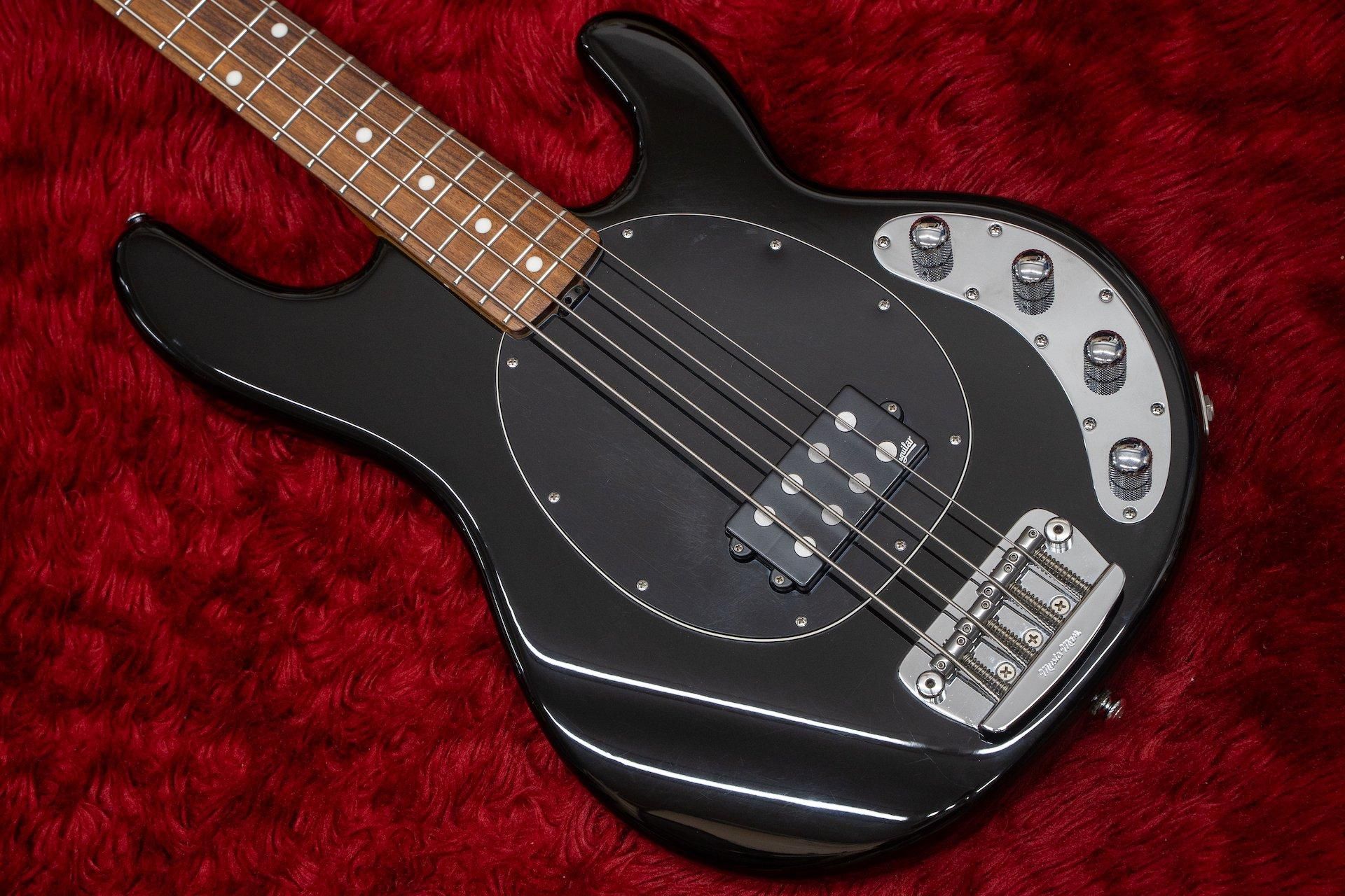 used】Ernie Ball Music Man / Stingray BLK 3EQ 2008 4.270kg used】Ernie Ball Music Man / Stingray BLK 3EQ 2008 4.270kg