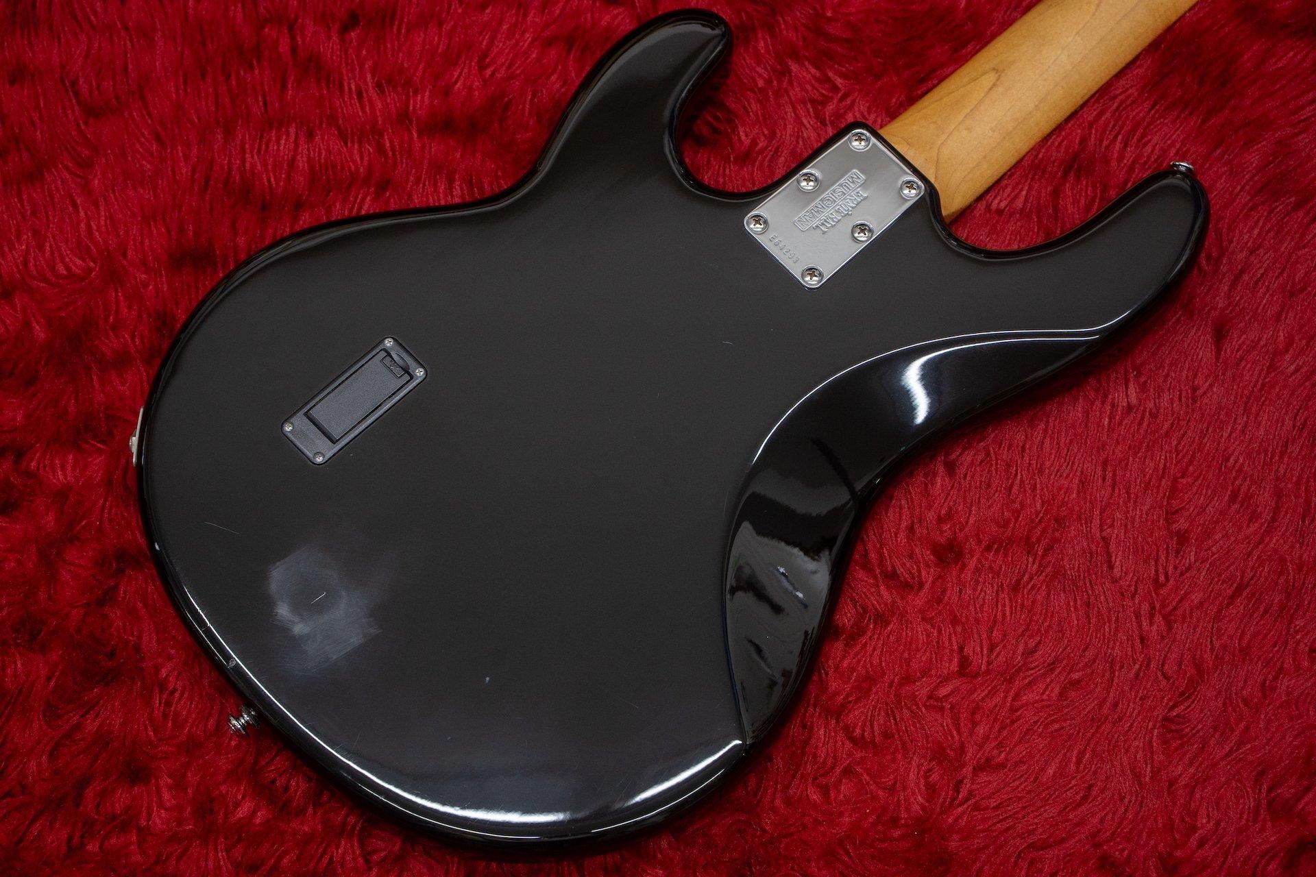MUSICMAN StingRay 3EQ (USA) 2008年製 used】Ernie Ball Music Man / Stingray BLK 3EQ 2008 4.270kg #E64293