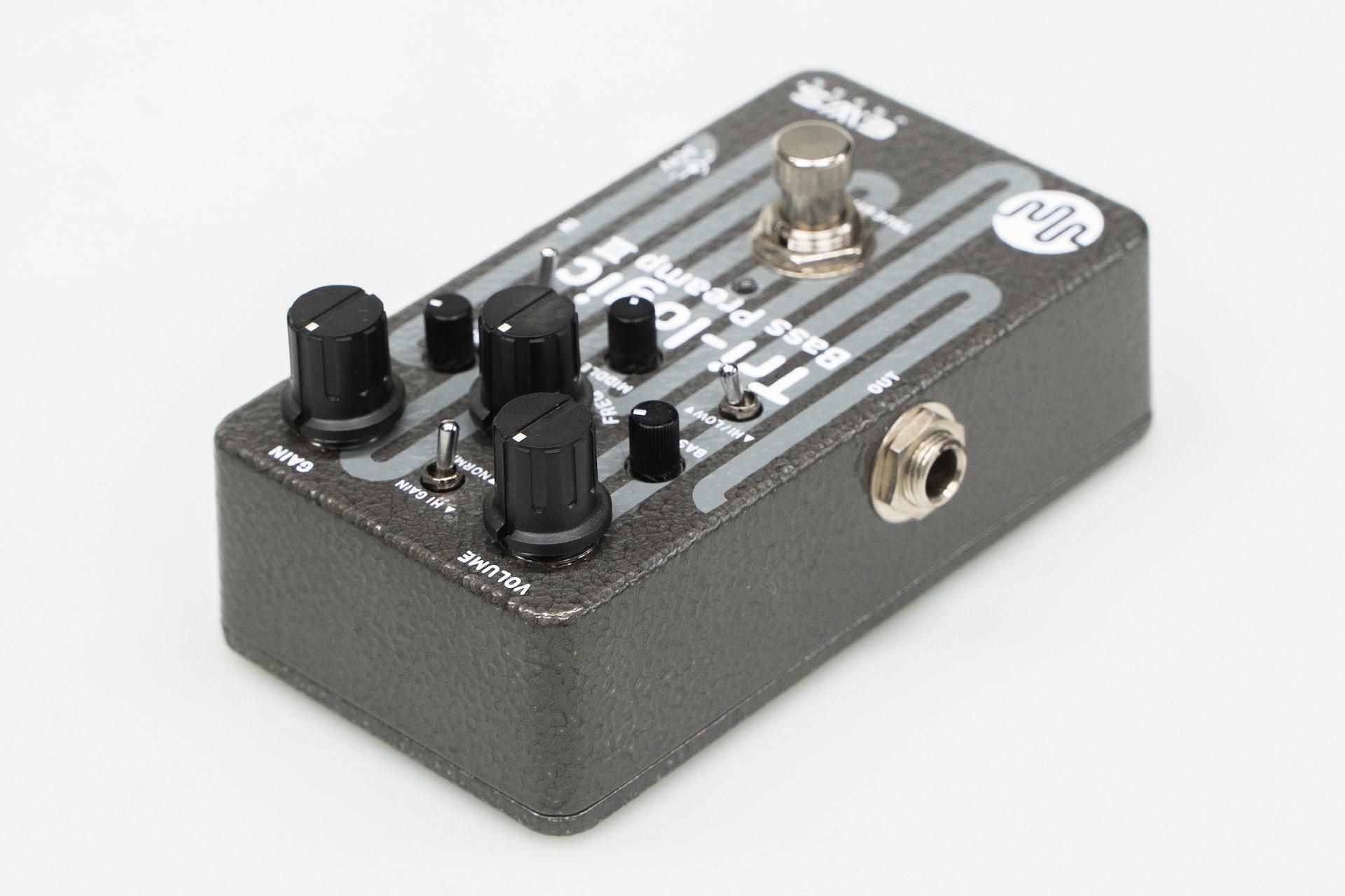 used】E.W.S. / Tri-logic Bass Preamp III【GIB横浜】 - Geek used】E.W.S. / Tri-logic Bass Preamp III【GIB横浜】 - Geek