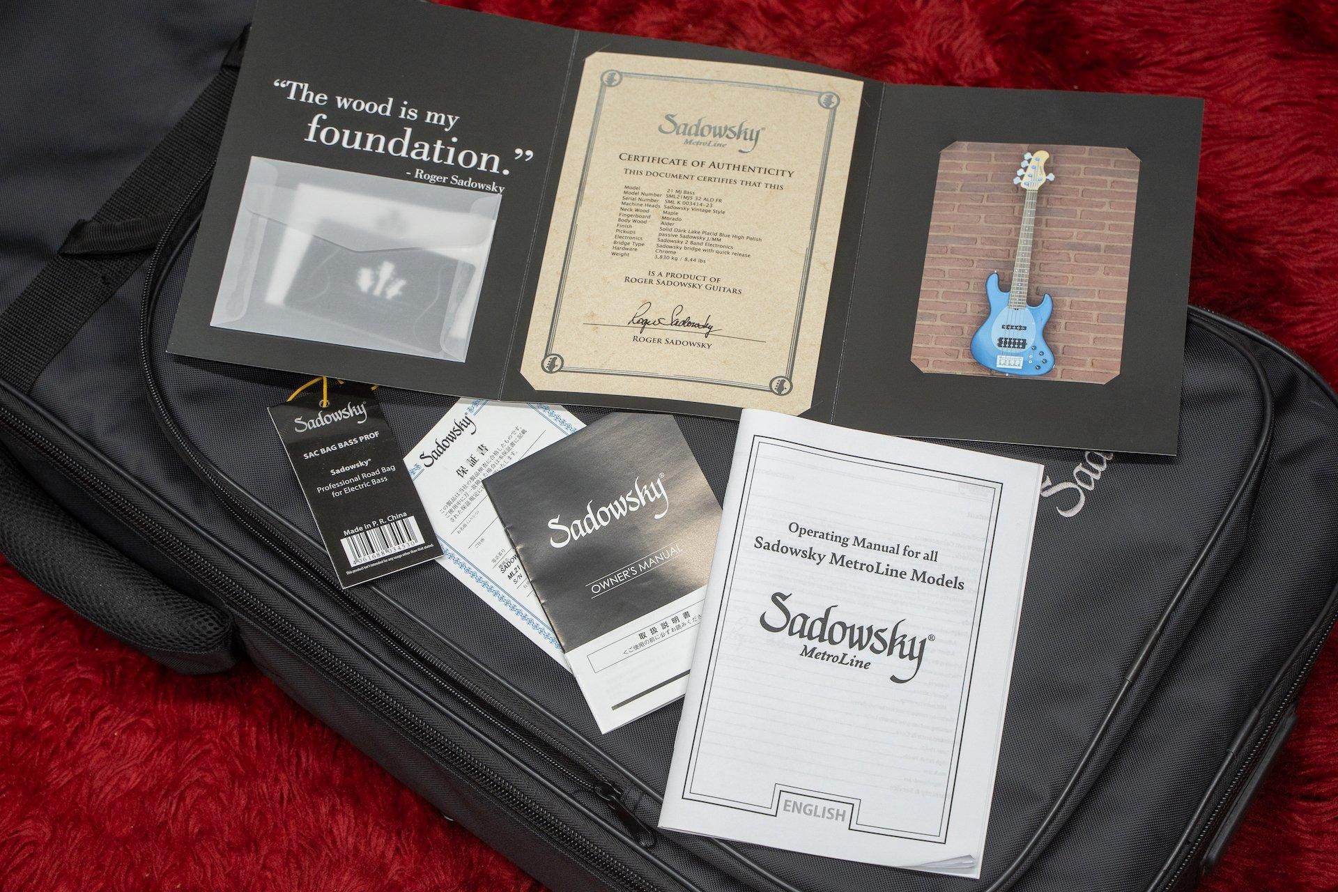 横浜銀蠅！CD5枚セット ゼニス | ラグジュアリーウオッチフェア 10月10日(金)～13日(月