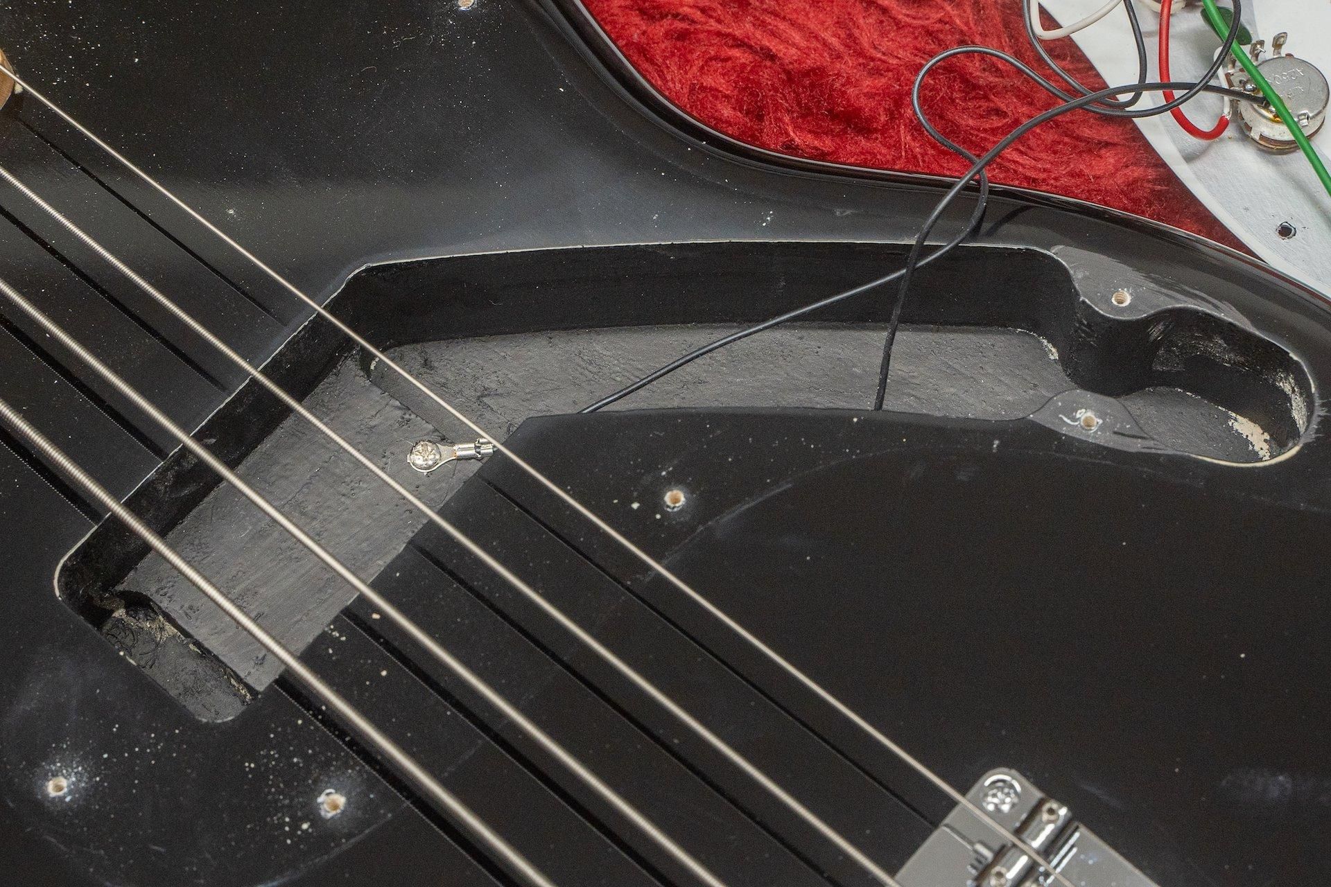 used】Squier / Bronco Bass Black 2020 3.380kg #ICS19330295