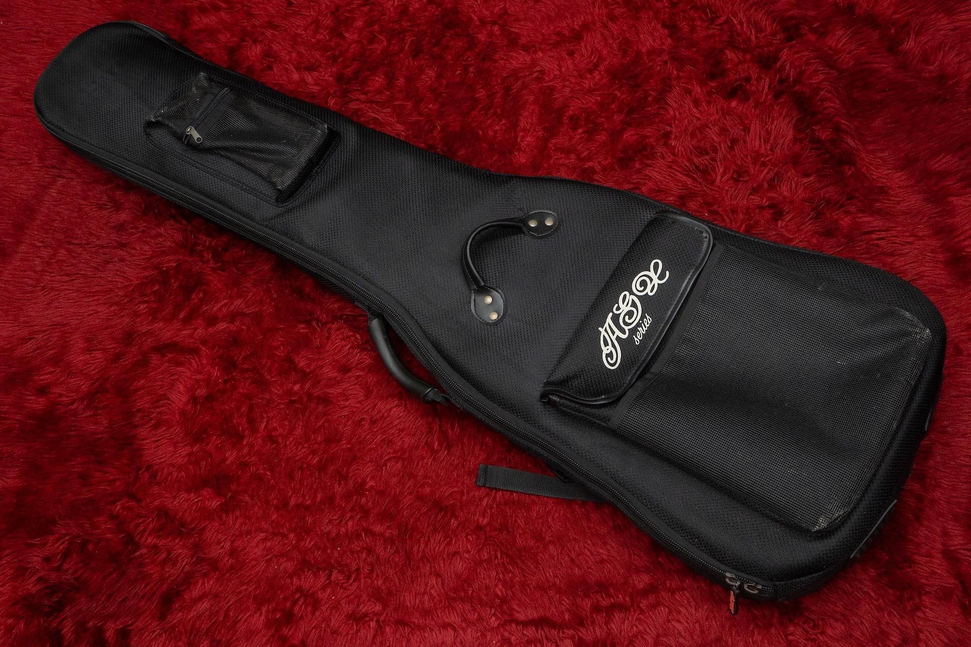 Sterling Ray34CA ブラック（ギグバッグ付） Sterling Ray34CA ブラック（ギグバッグ付）