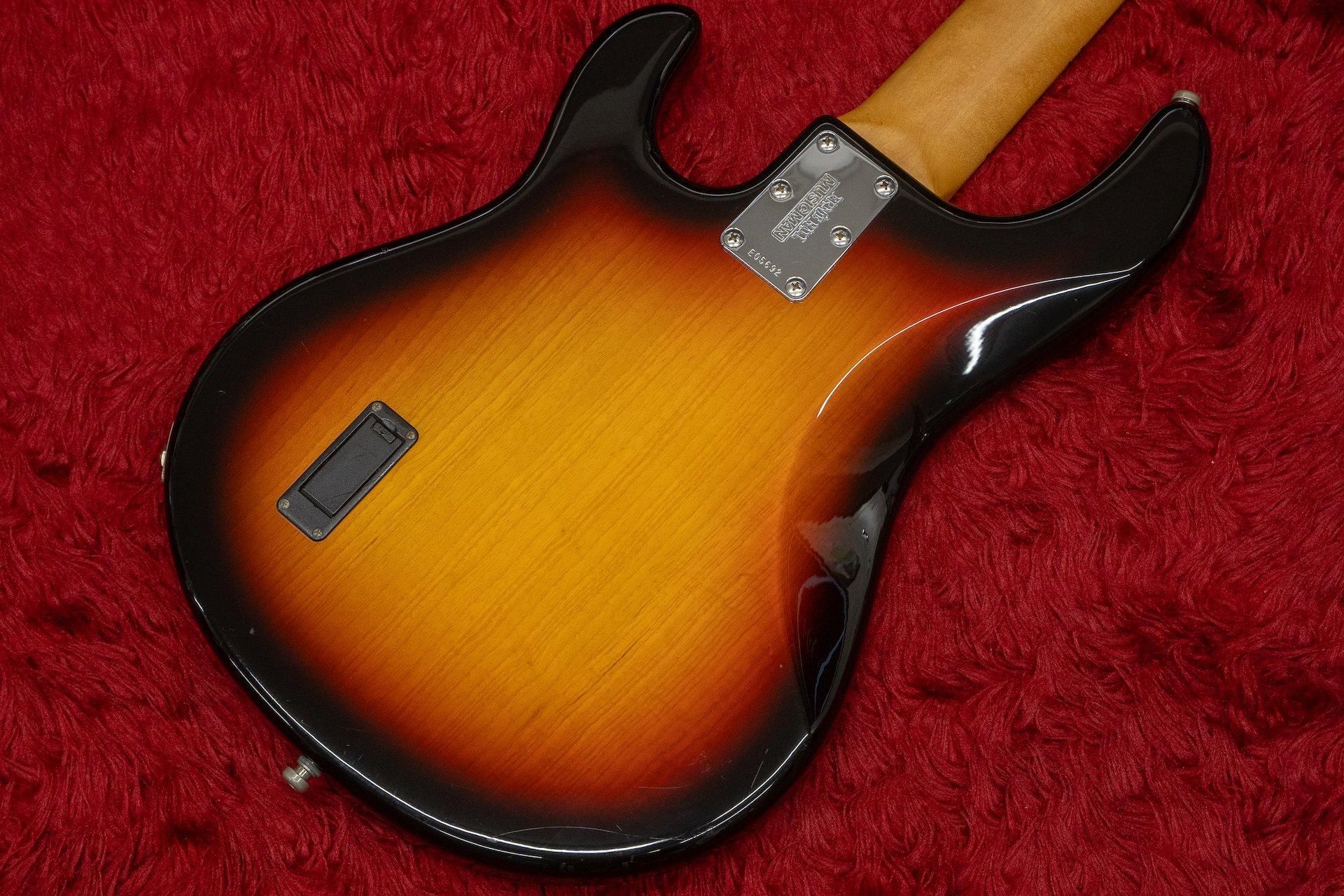 used】Ernie Ball Music Man / StingRay5 STR VINTAGE SUNBURST