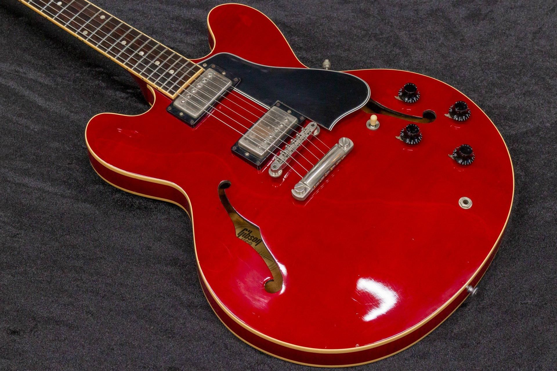 used】Gibson / ES-335 Dot Reissue Cherry #91666408 3.84kg used】Gibson / ES-335 Dot Reissue Cherry #91666408 3.84kg