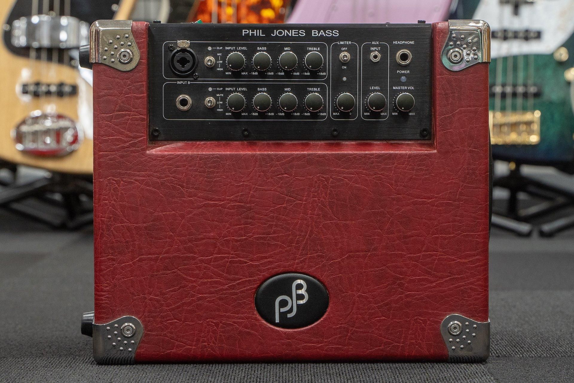 used】Phil Jones Bass (PJB) / Bass CUB BG-100 Red【GIB横浜 used】Phil Jones Bass (PJB) / Bass CUB BG-100 Red【GIB横浜