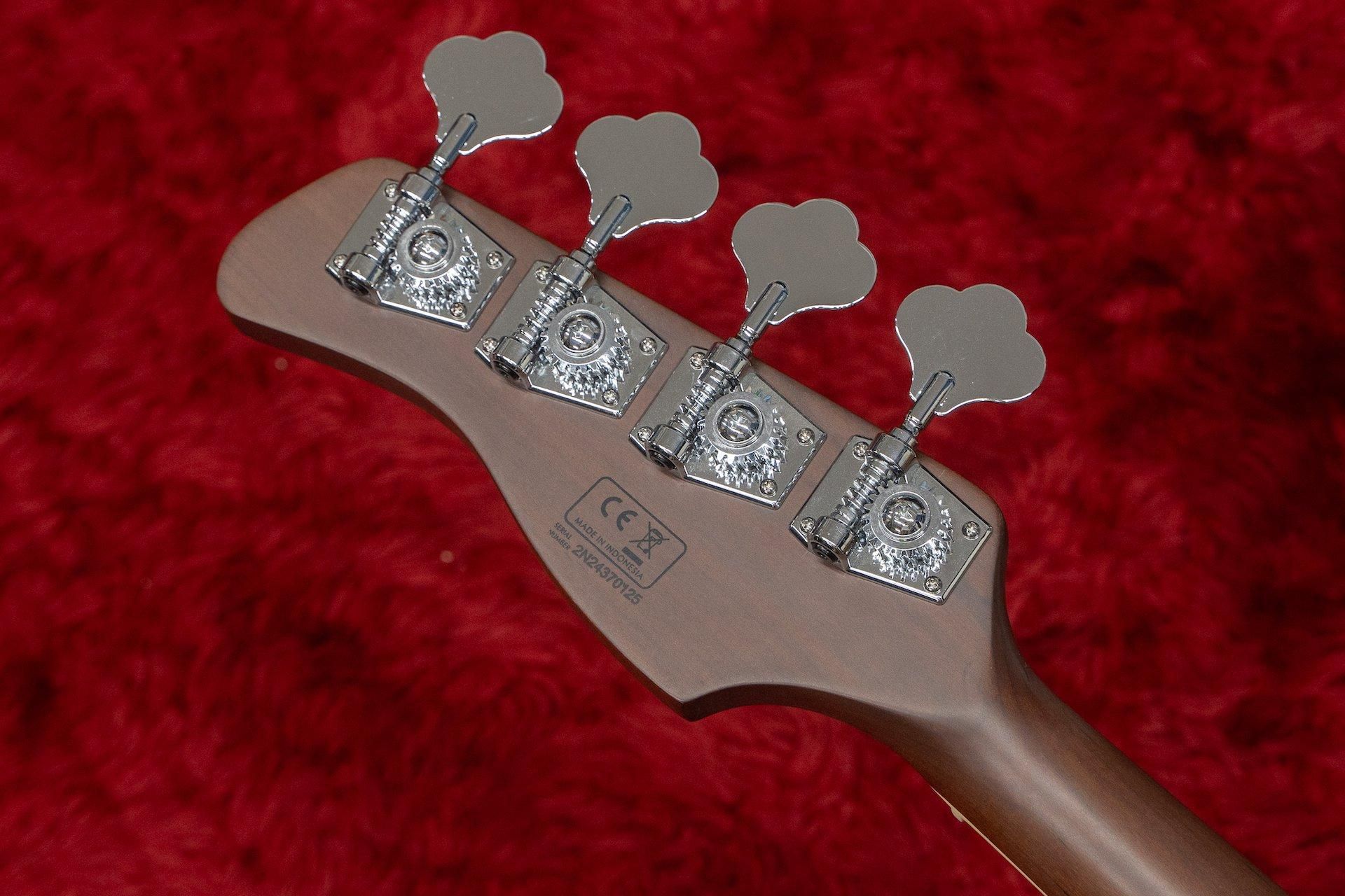 new】Sire / V8 4st WB 4.485kg #2N24370125【GIB横浜】 - Geek