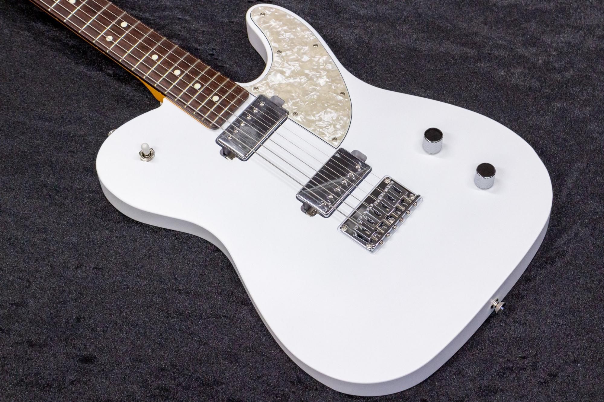 used】Fender / MIJ Elemental Telecaster Nimbus White used】Fender / MIJ Elemental Telecaster Nimbus White