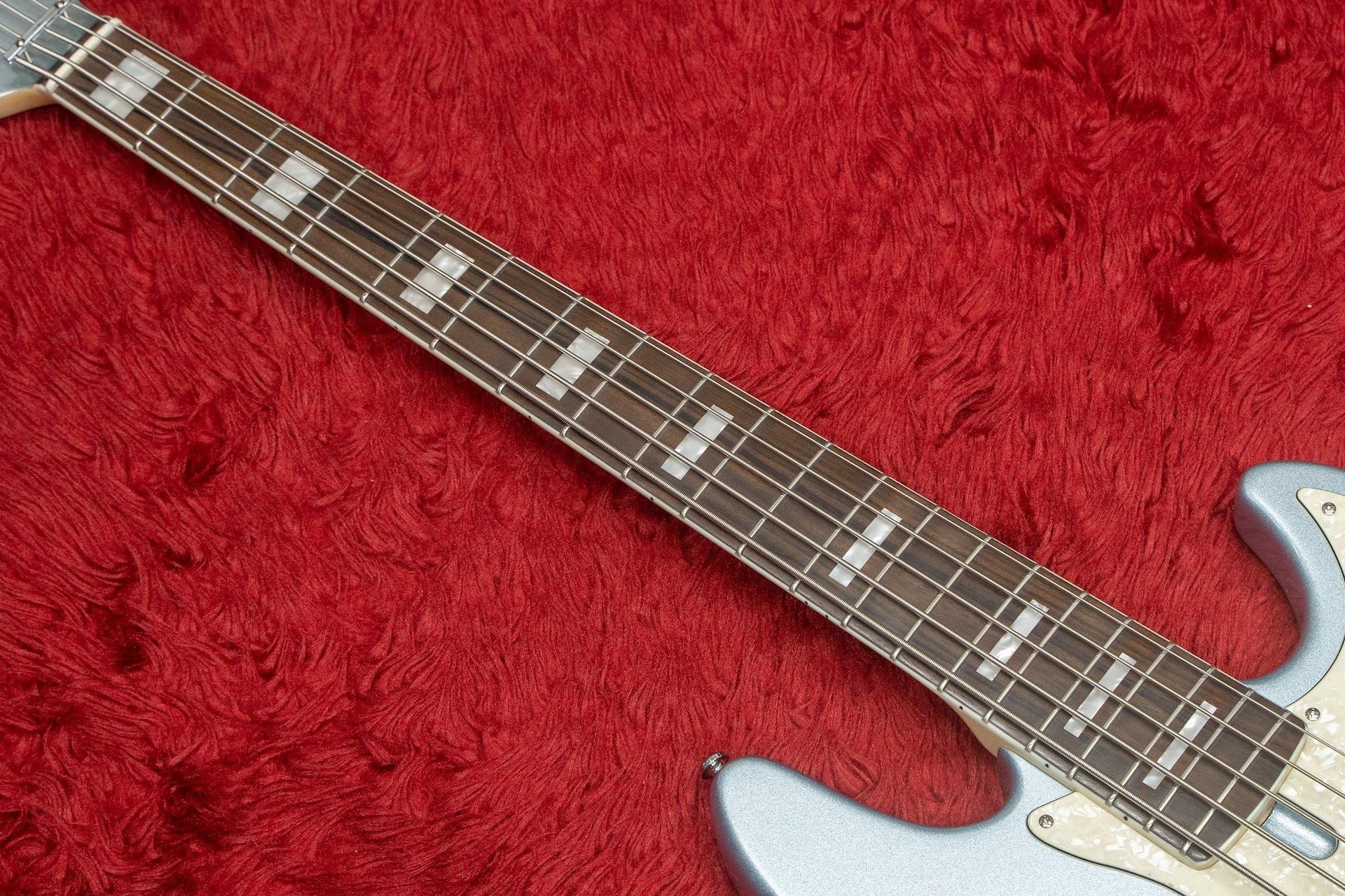 エレキベース　Sire V7 Alder-4 LPB 楽天市場】Sire V7 Alder 4st 2nd Generation LPB【送料無料