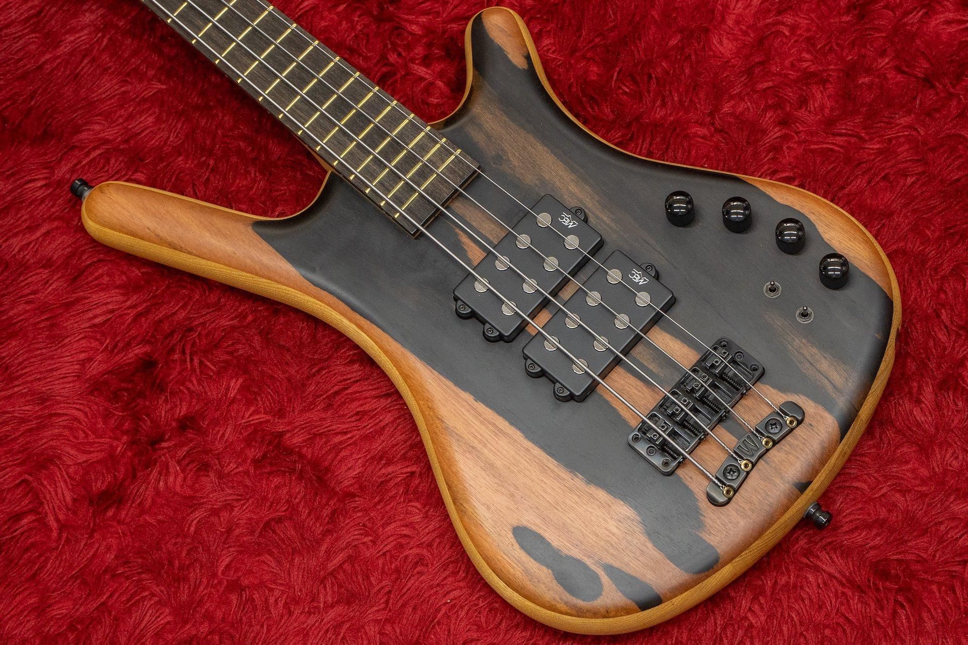 【きれいめファッション51選】上品さと清潔感をキープし ※ほぼ未使用※Warwick コルベット ベース