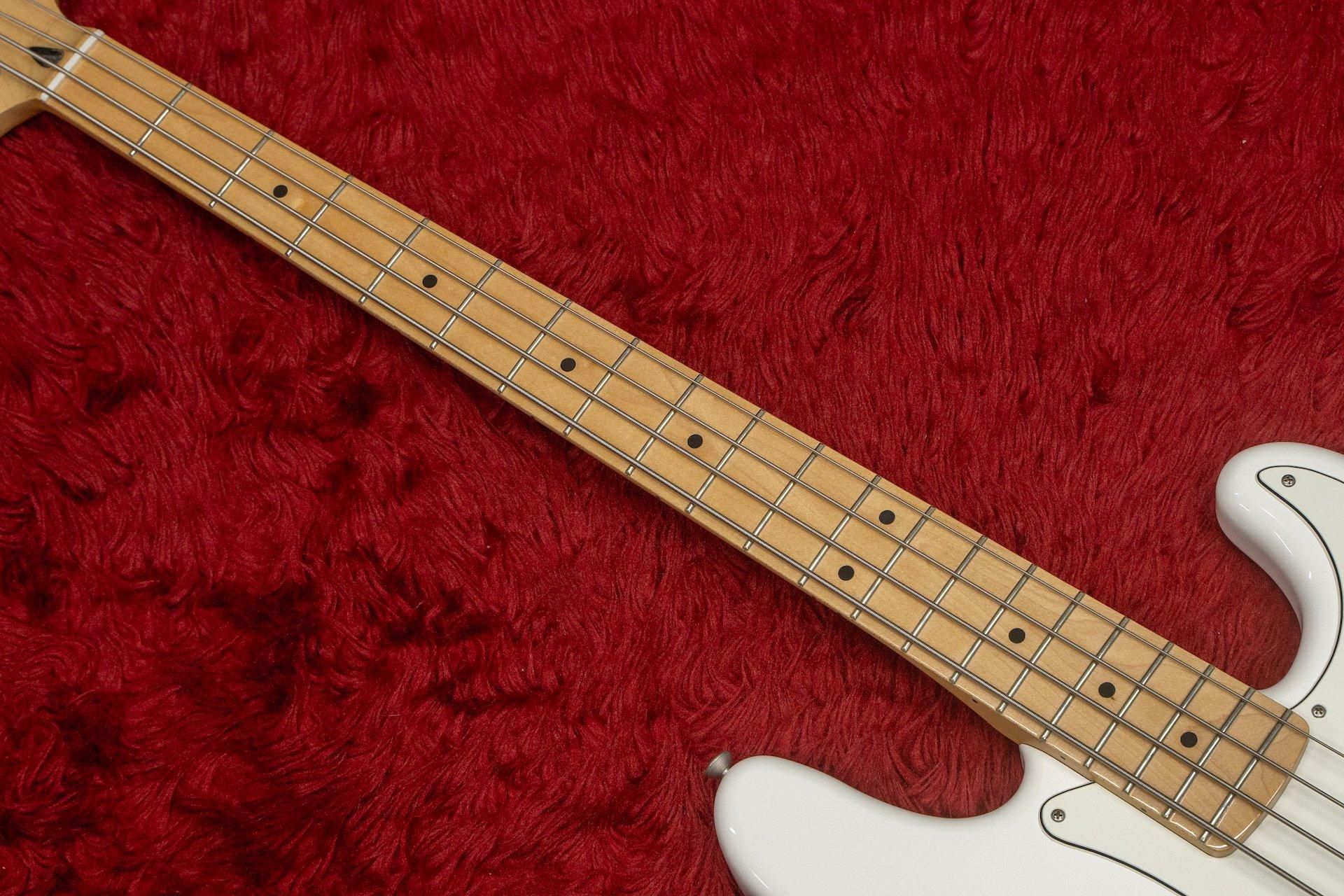 used】Fender / Player Precision Bass Polar white 2020 3.745