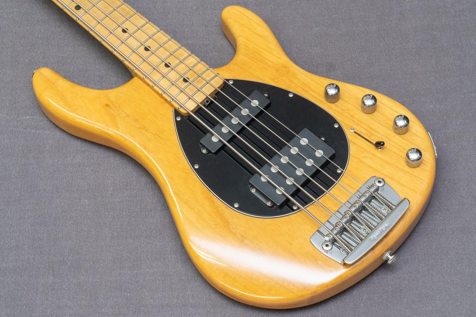 used】ERNIE BALL MUSIC MAN / Sterling 5 HS USA 2008 4.70kg