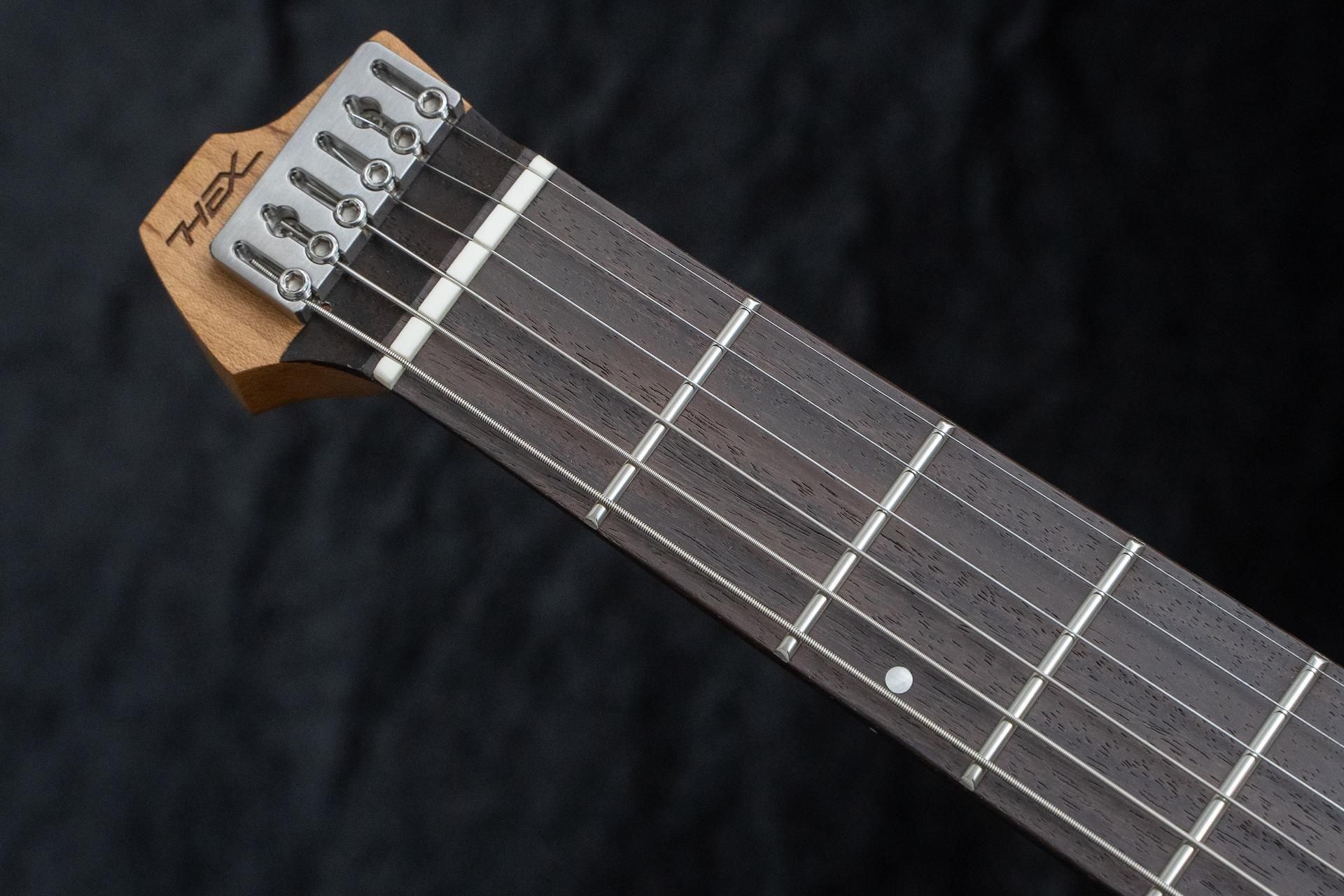 new】HEX Guitars / N400 Ivory - Geek IN Box new】HEX Guitars / N400 Ivory - Geek IN Box
