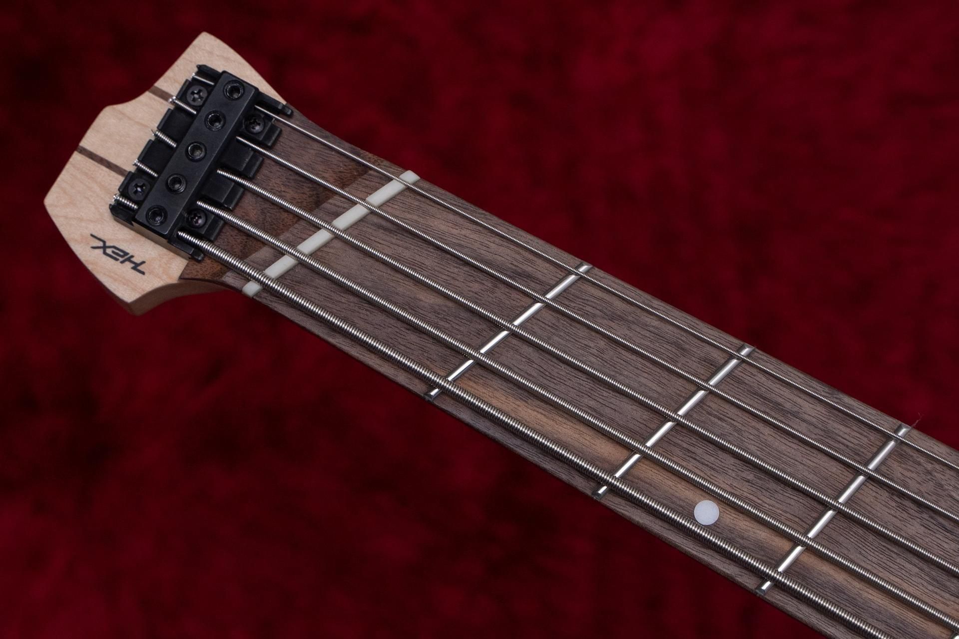 new】HEX Guitars / NB505 Ivory - Geek IN Box new】HEX Guitars / NB505 Ivory - Geek IN Box