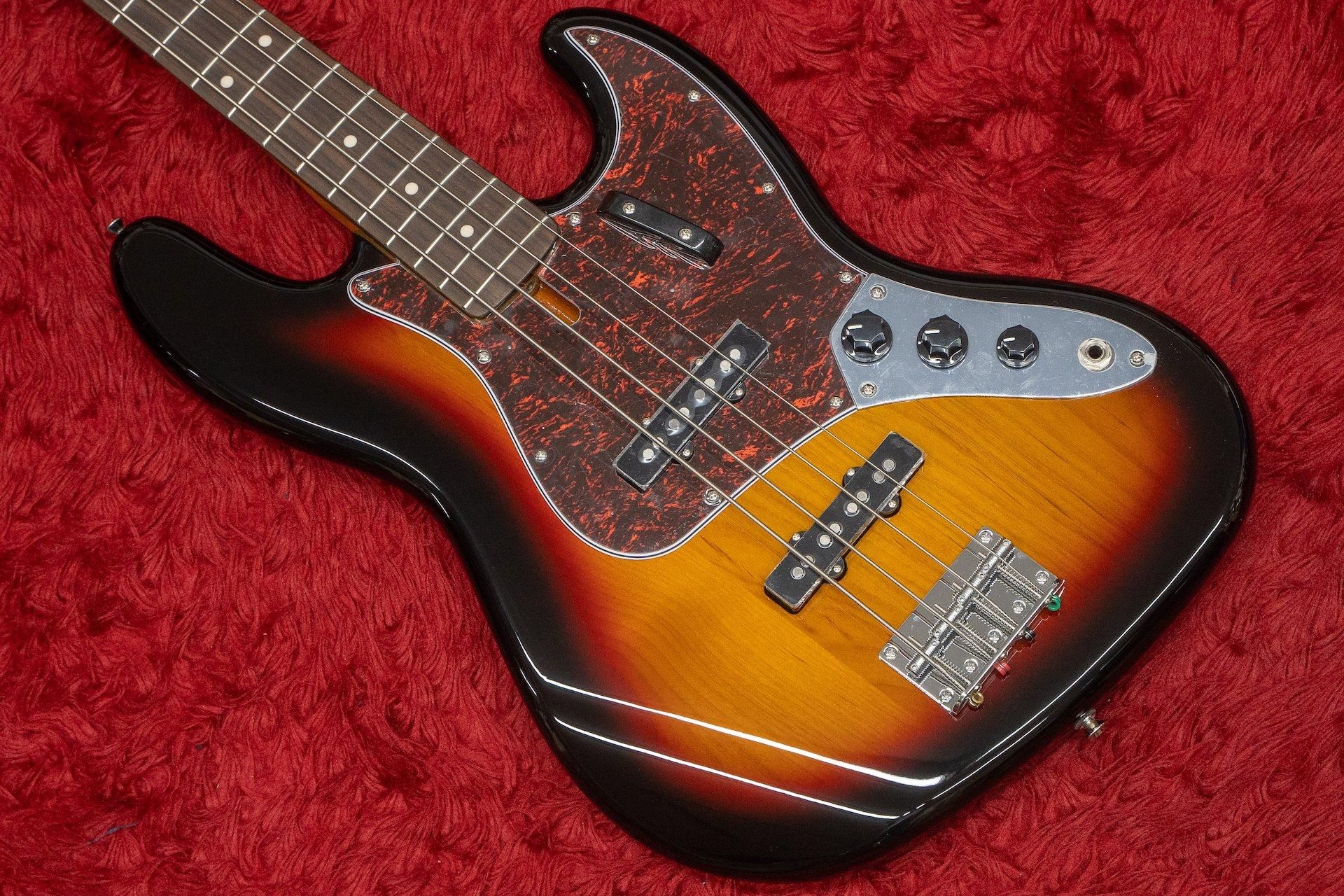 new】woofy basses / Classic Series J Bass 4 3TS - Geek IN Box